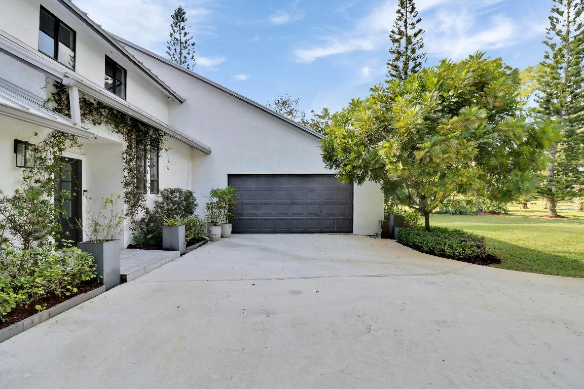 3682 SW Bimini Circle N