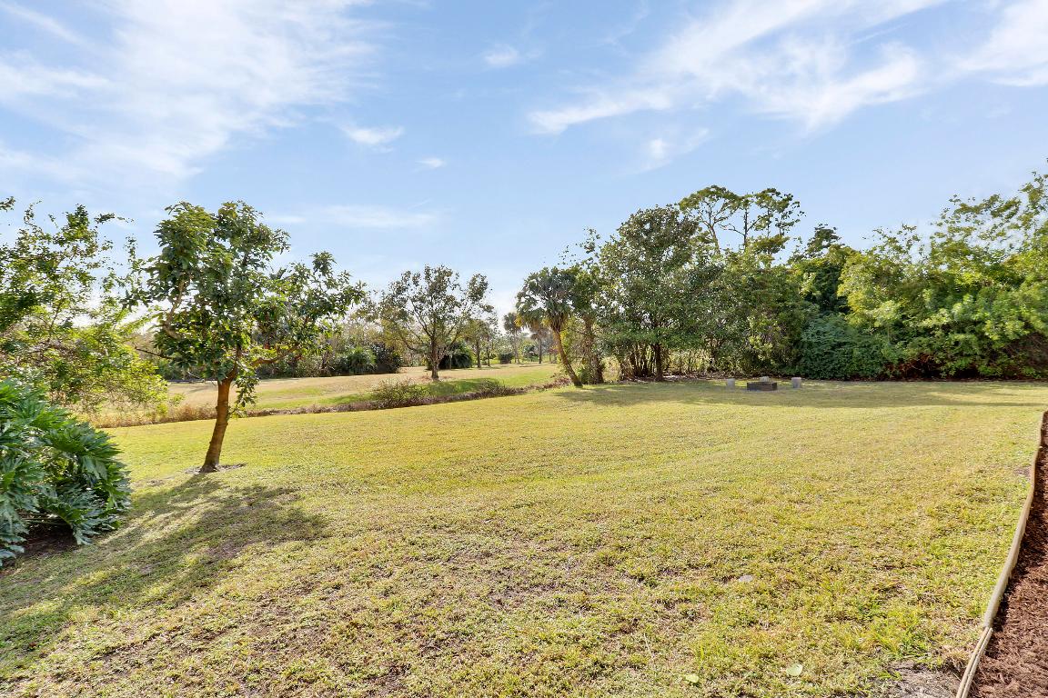 3682 SW Bimini Circle N