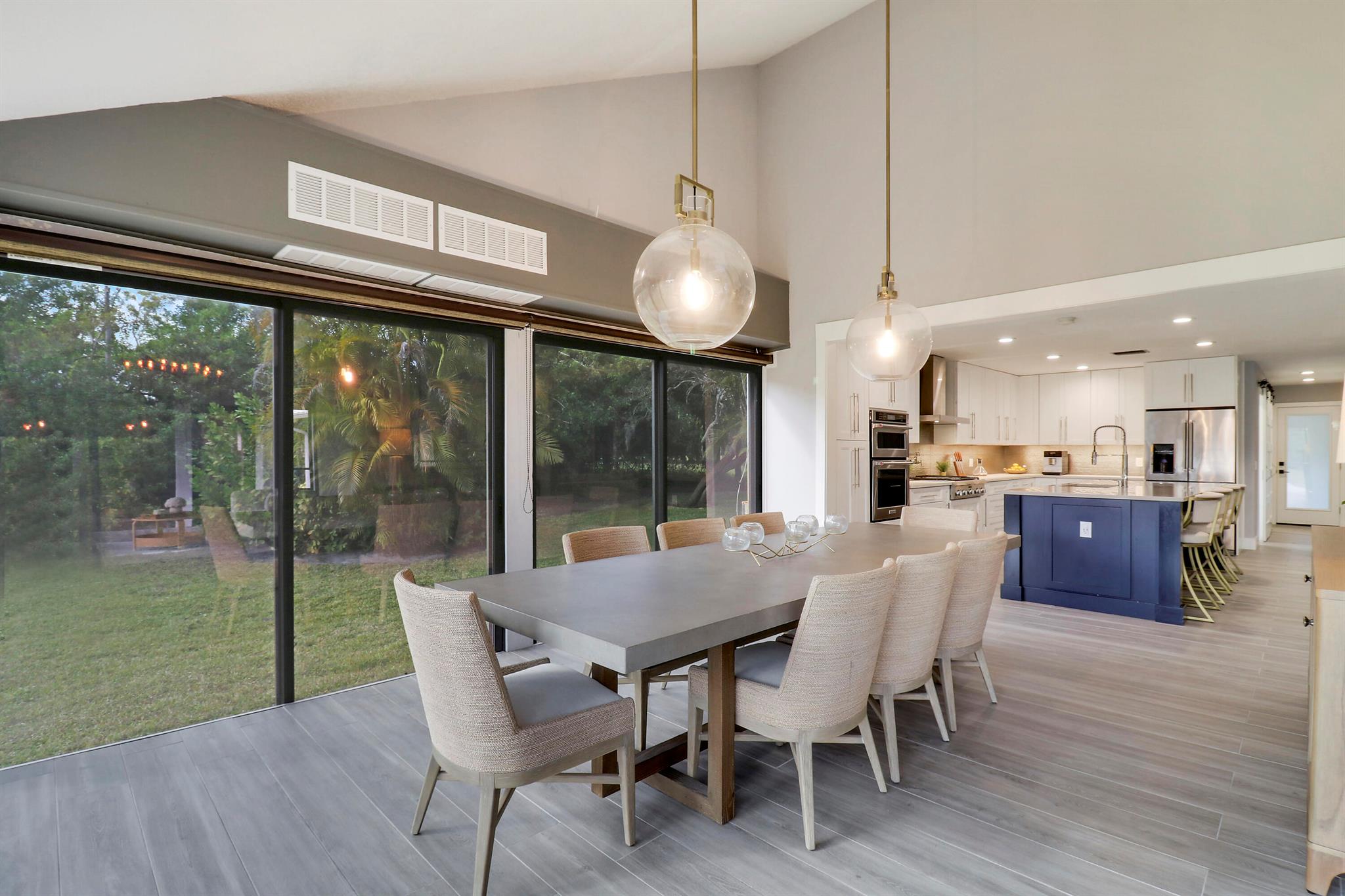 3682 SW Bimini Circle N