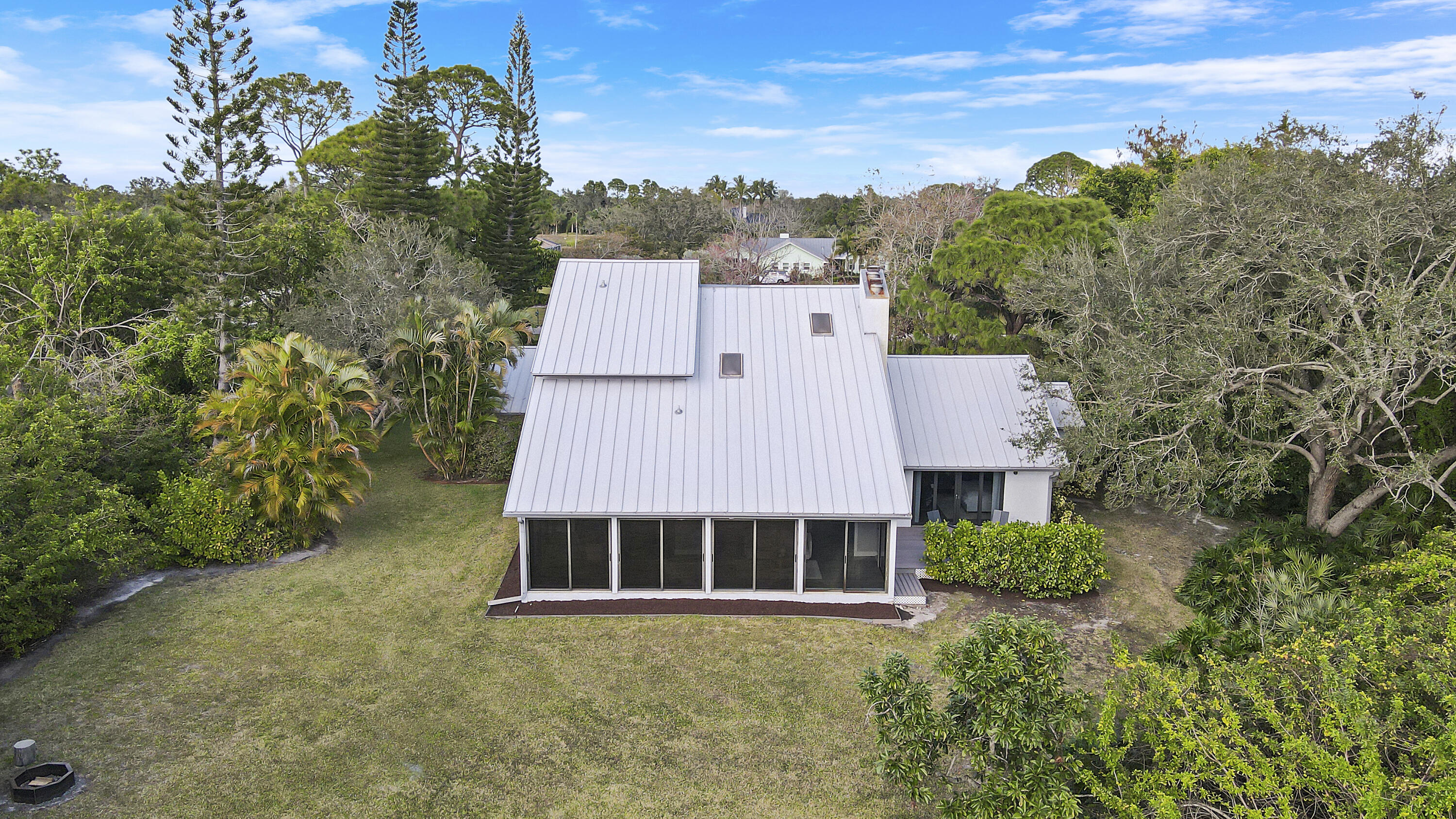 3682 SW Bimini Circle N