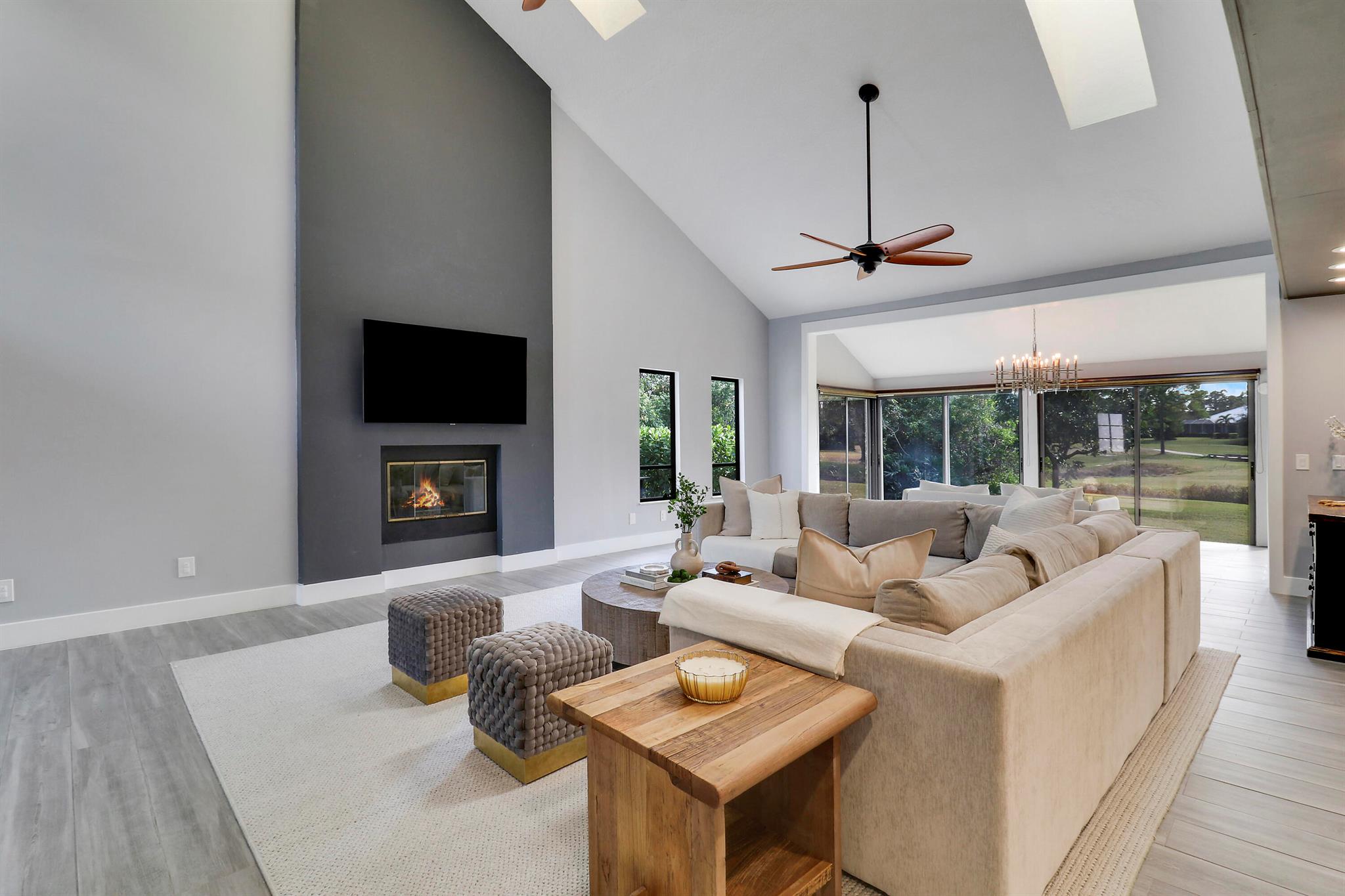 3682 SW Bimini Circle N