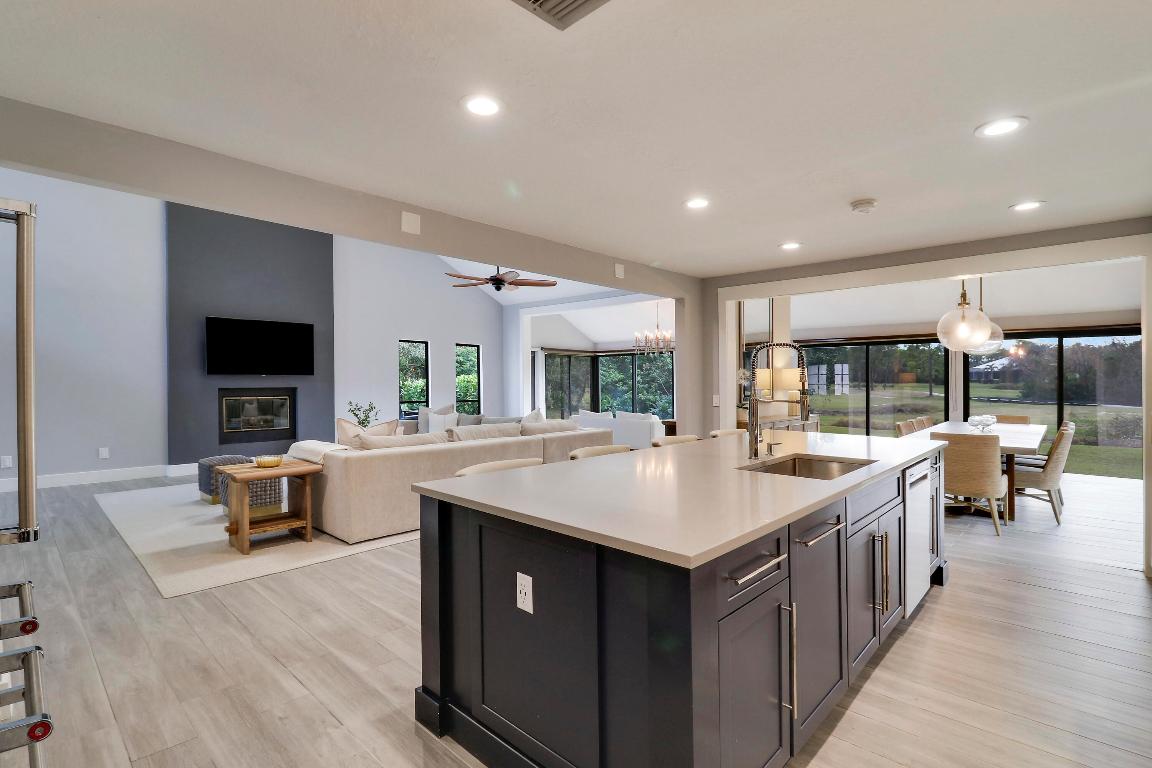 3682 SW Bimini Circle N