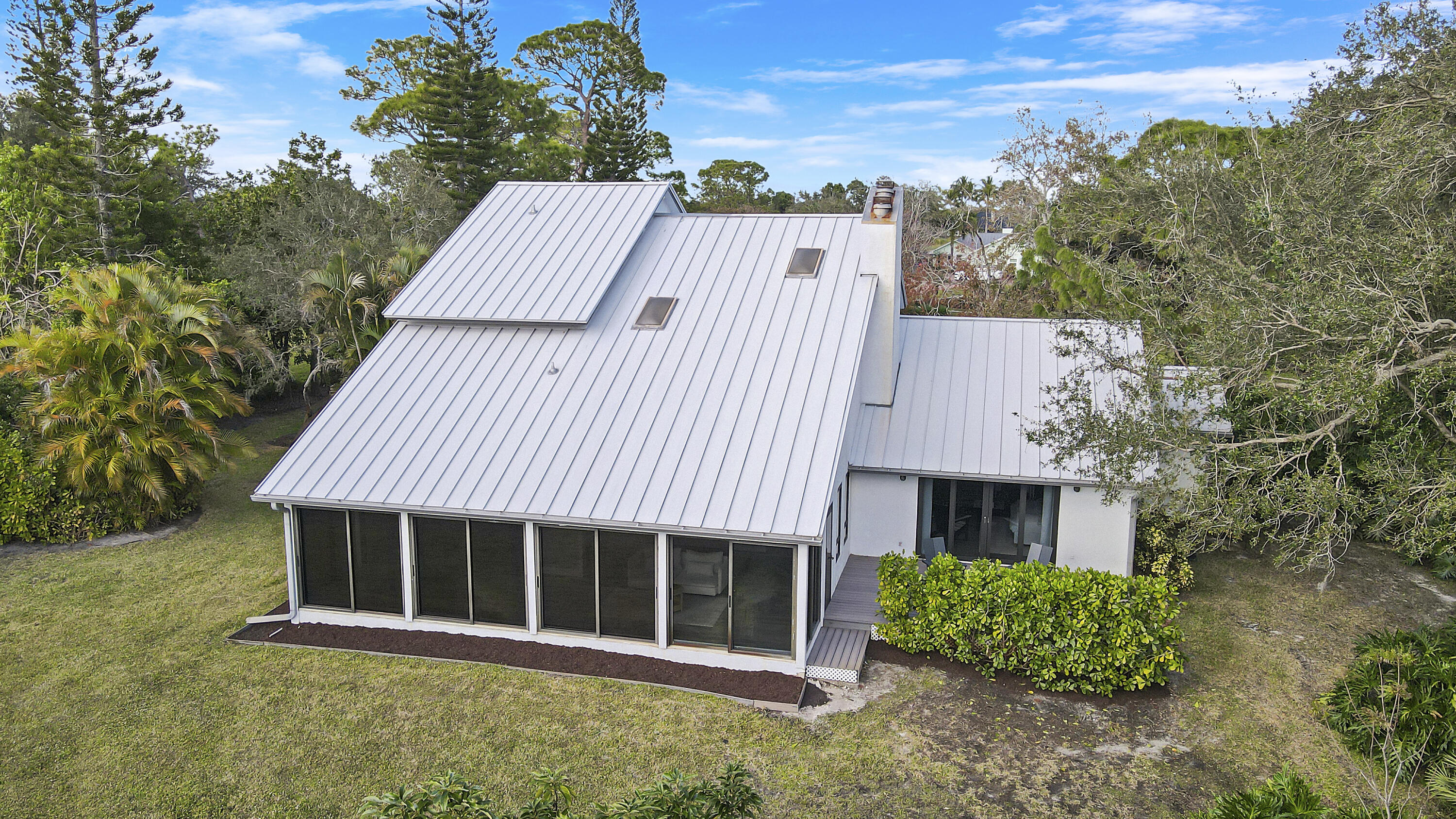 3682 SW Bimini Circle N