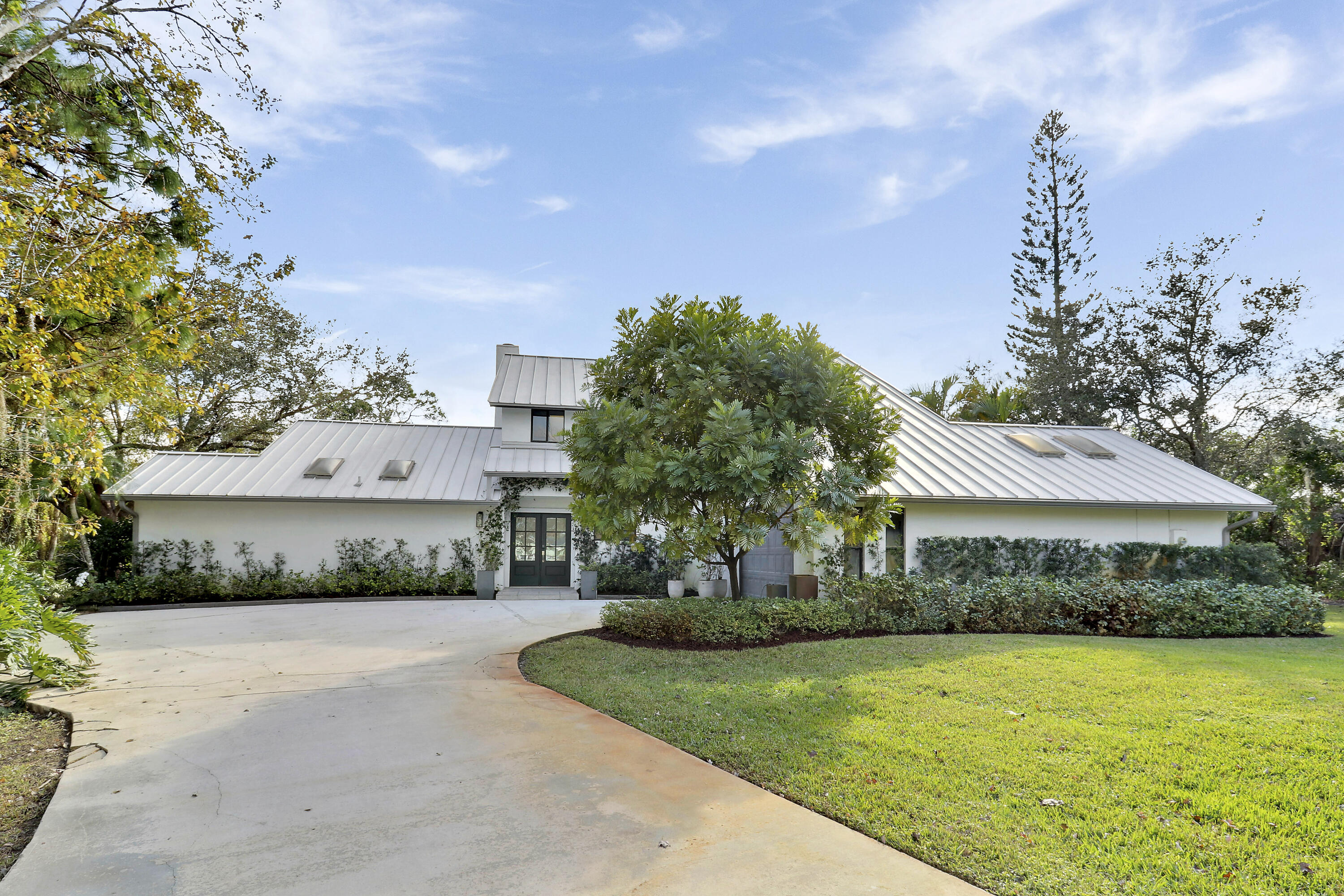 3682 SW Bimini Circle N