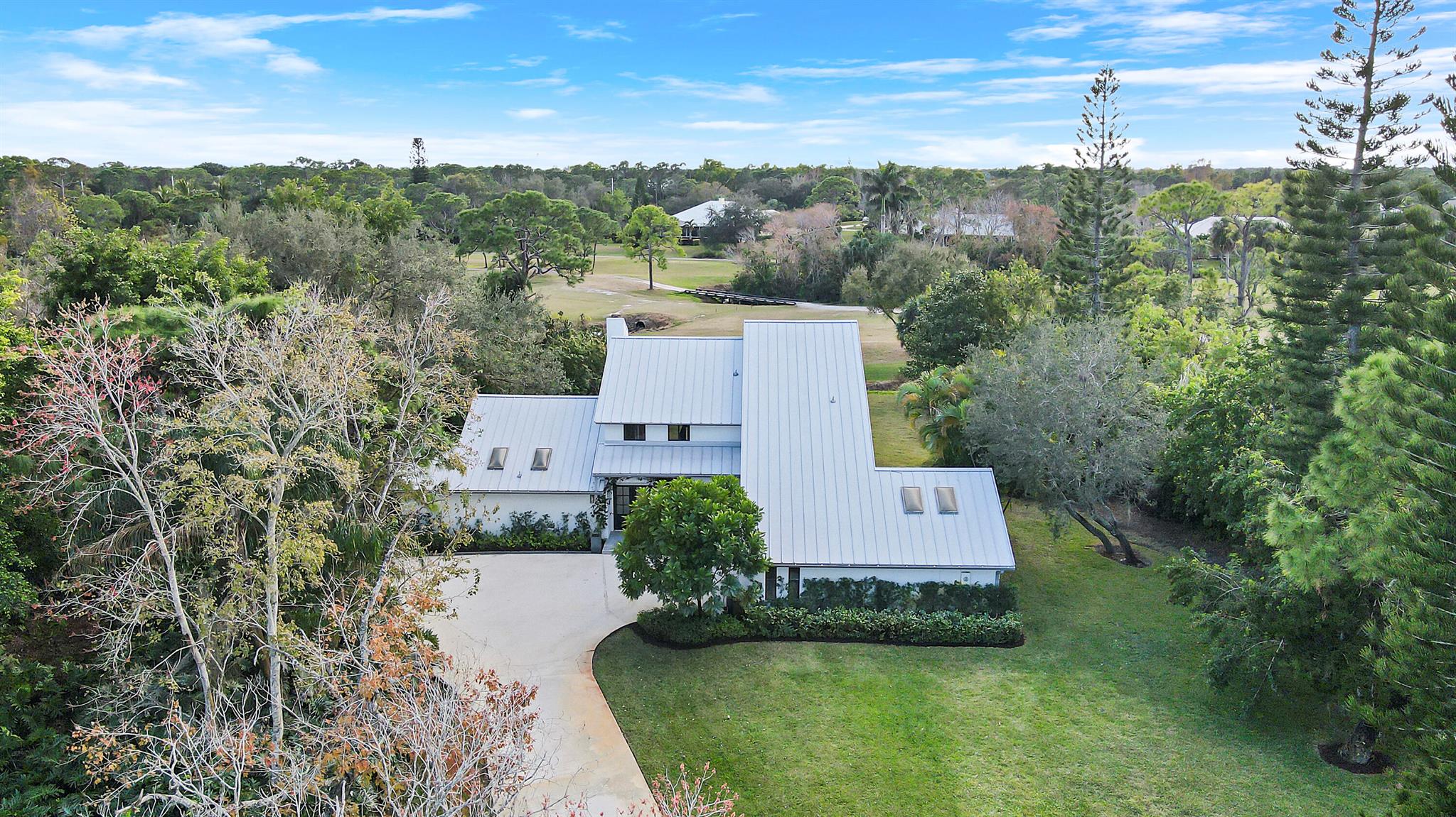 3682 SW Bimini Circle N