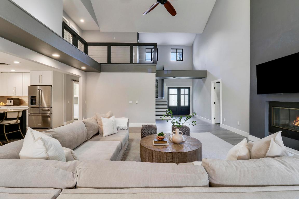 3682 SW Bimini Circle N