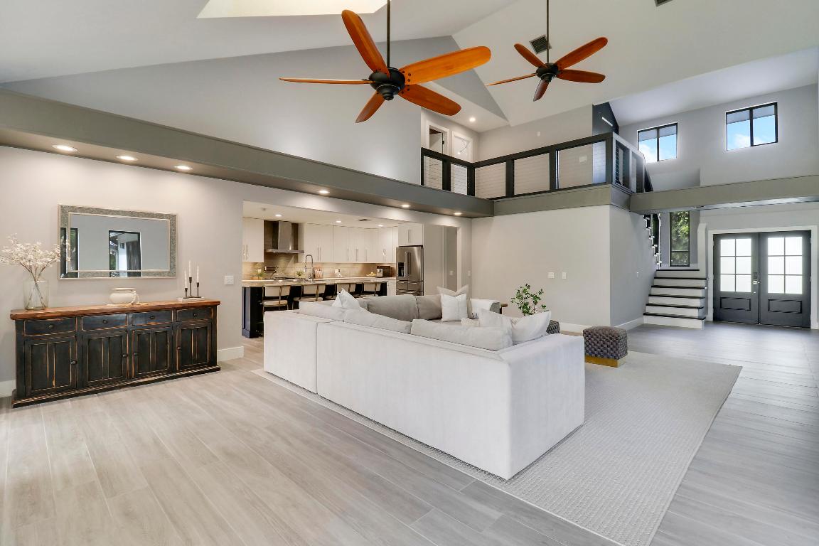 3682 SW Bimini Circle N