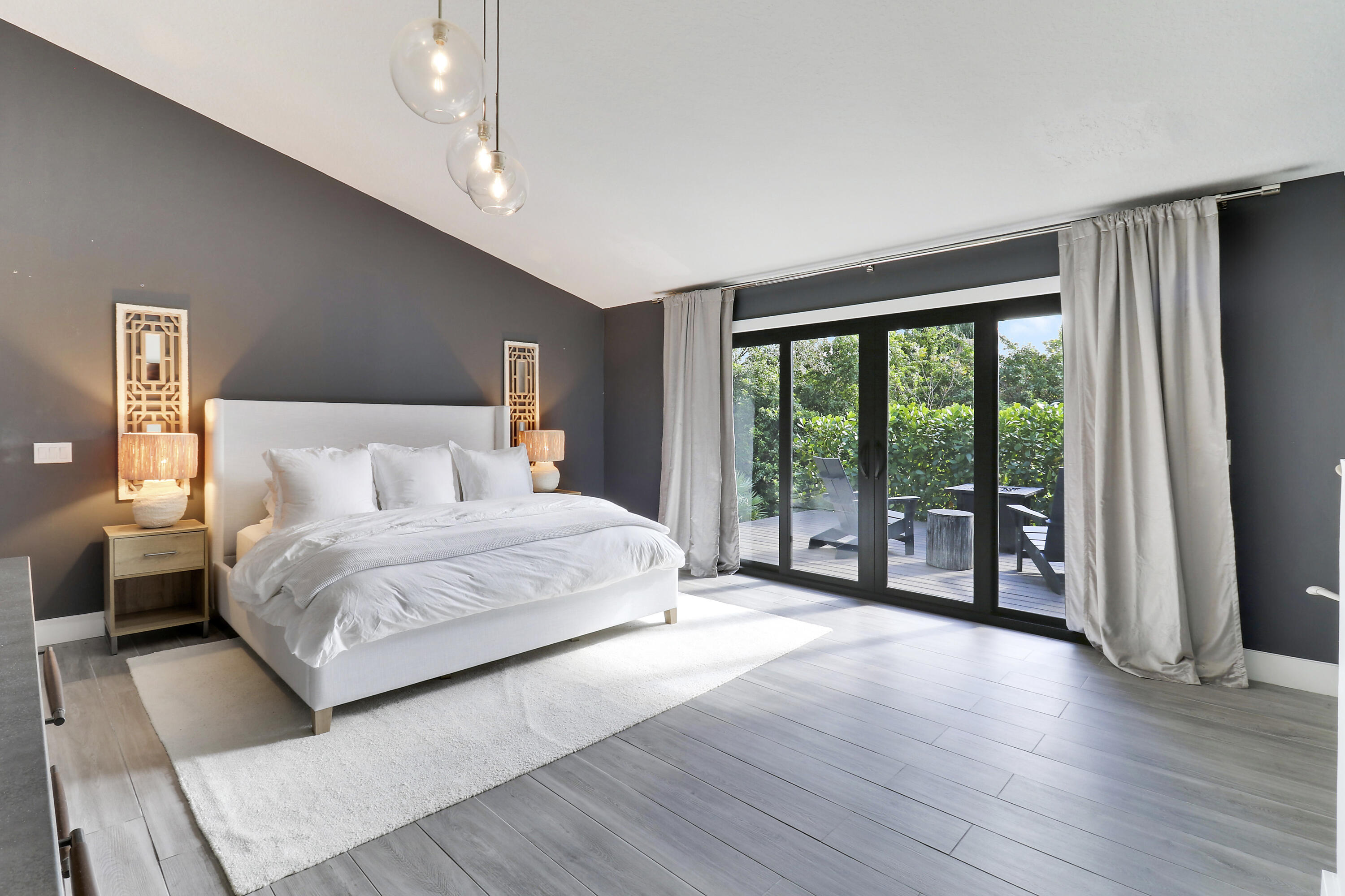 3682 SW Bimini Circle N