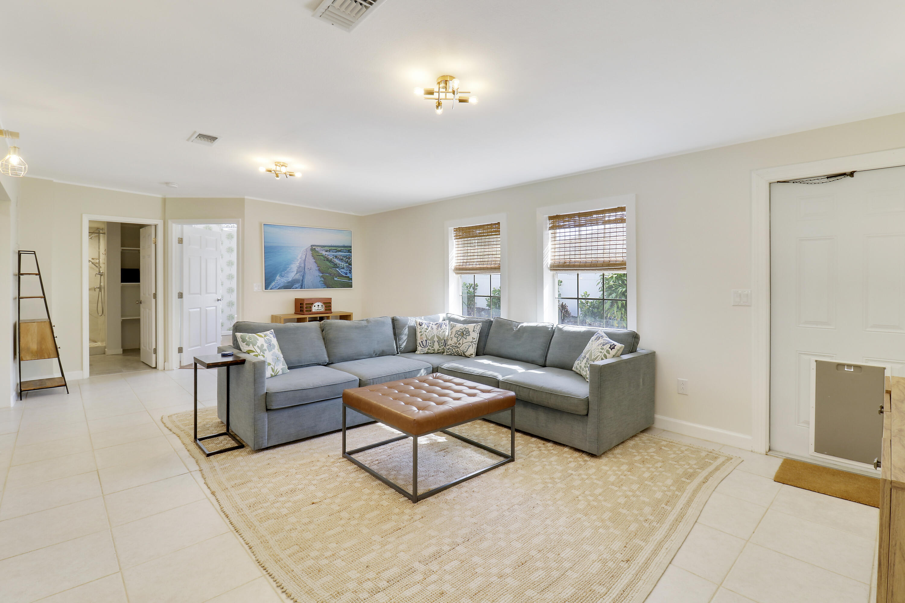 520 Inlet Road