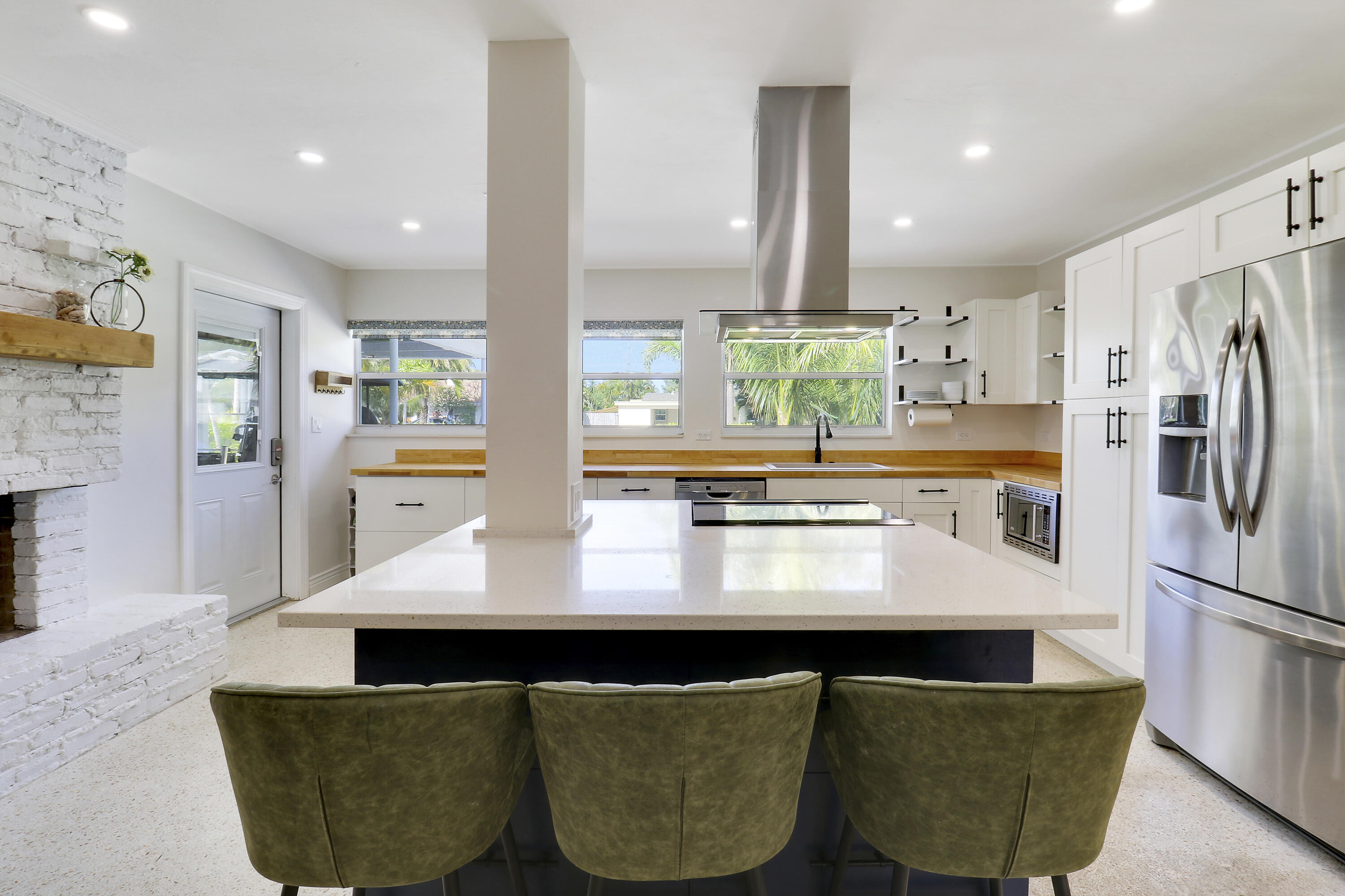 520 Inlet Road