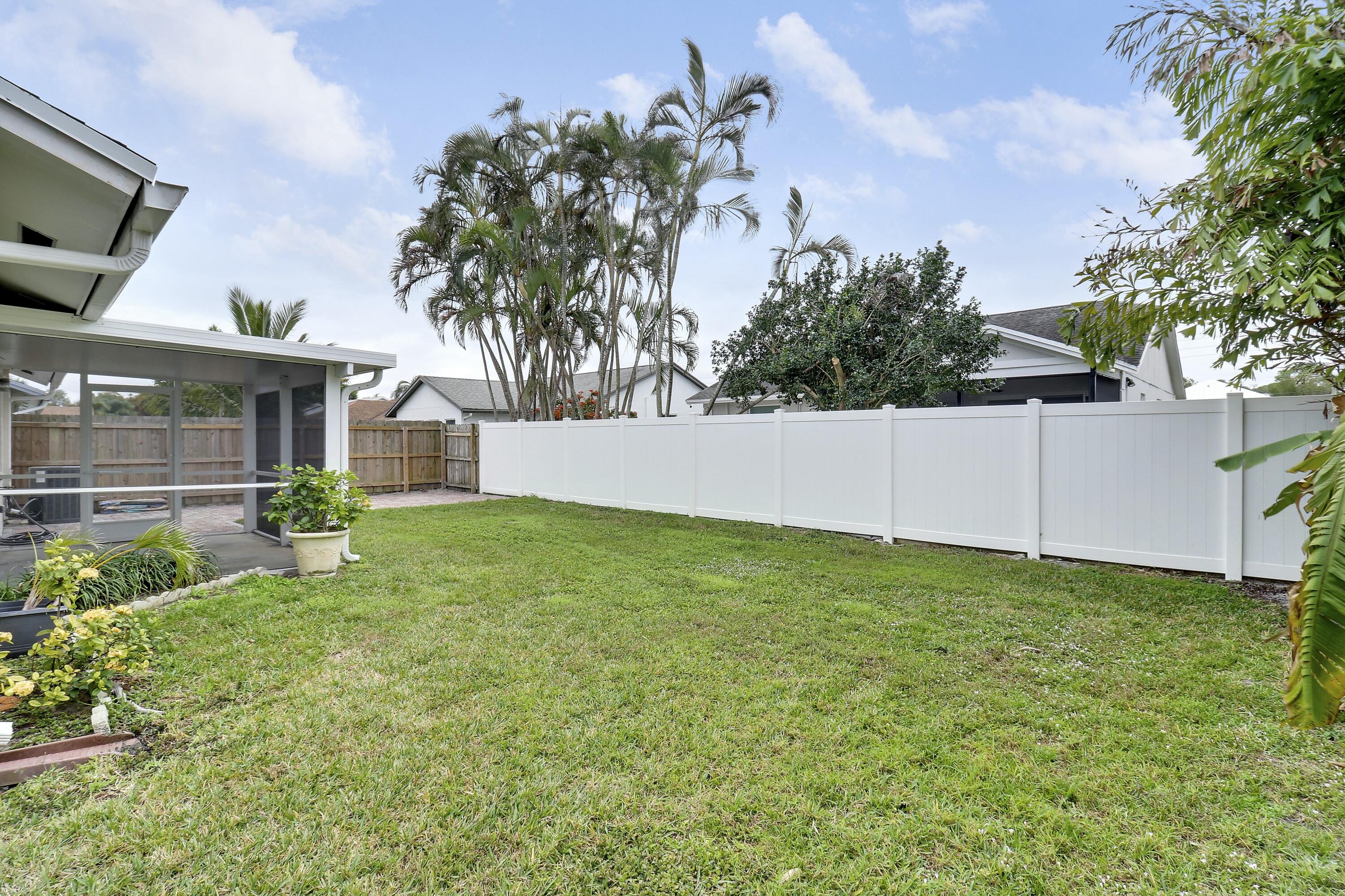 156 Wandering Trail