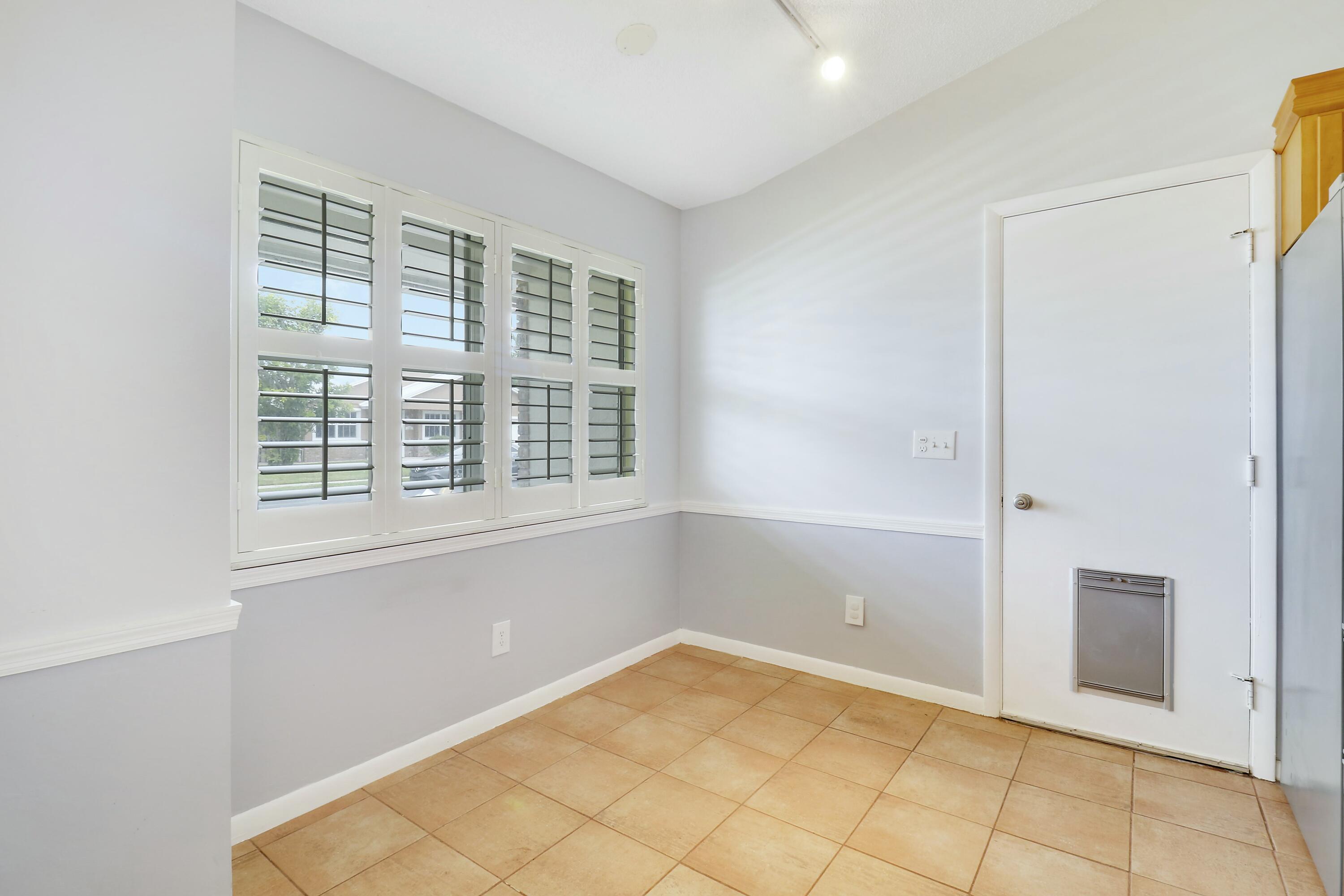 156 Wandering Trail