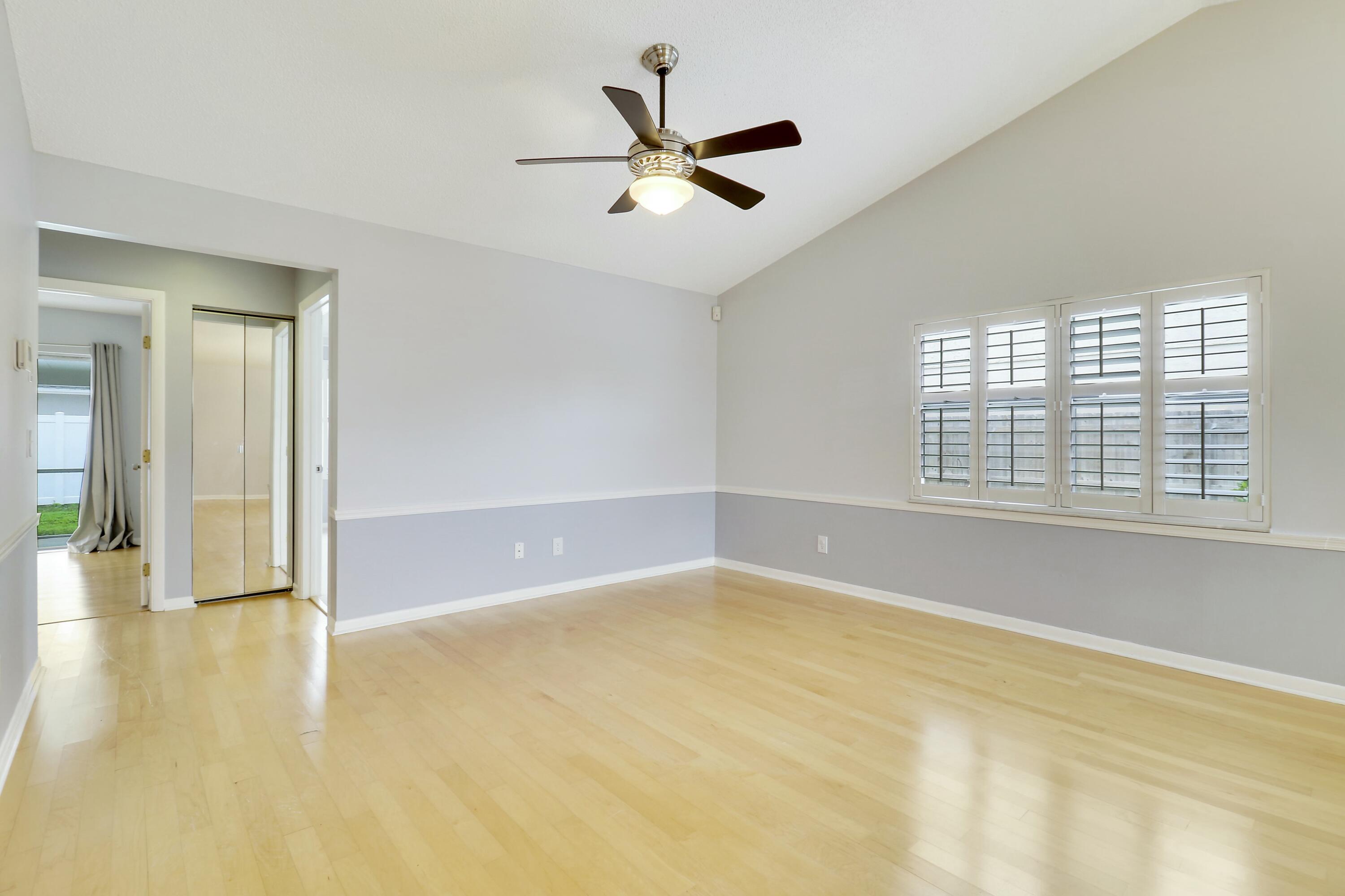 156 Wandering Trail