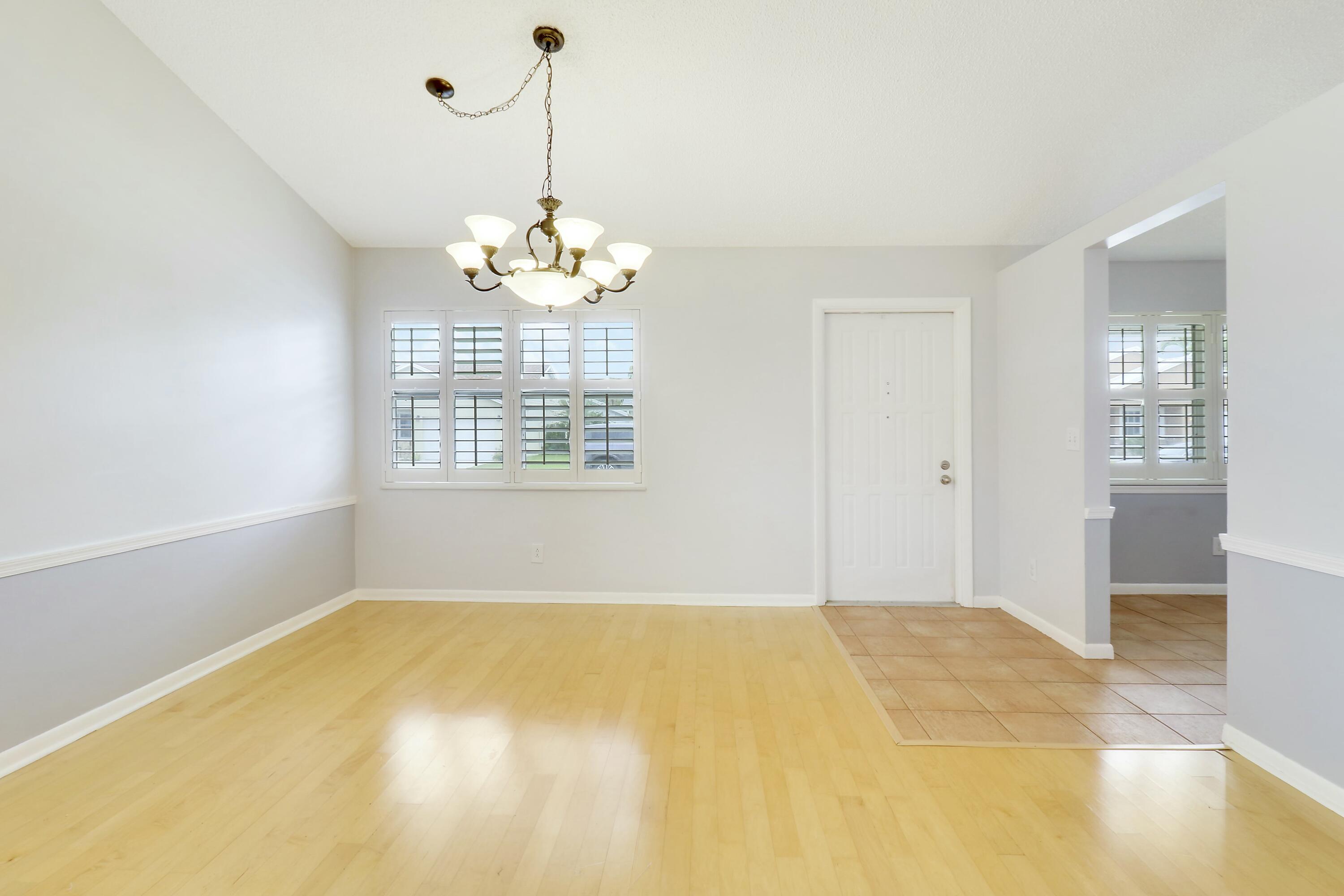 156 Wandering Trail