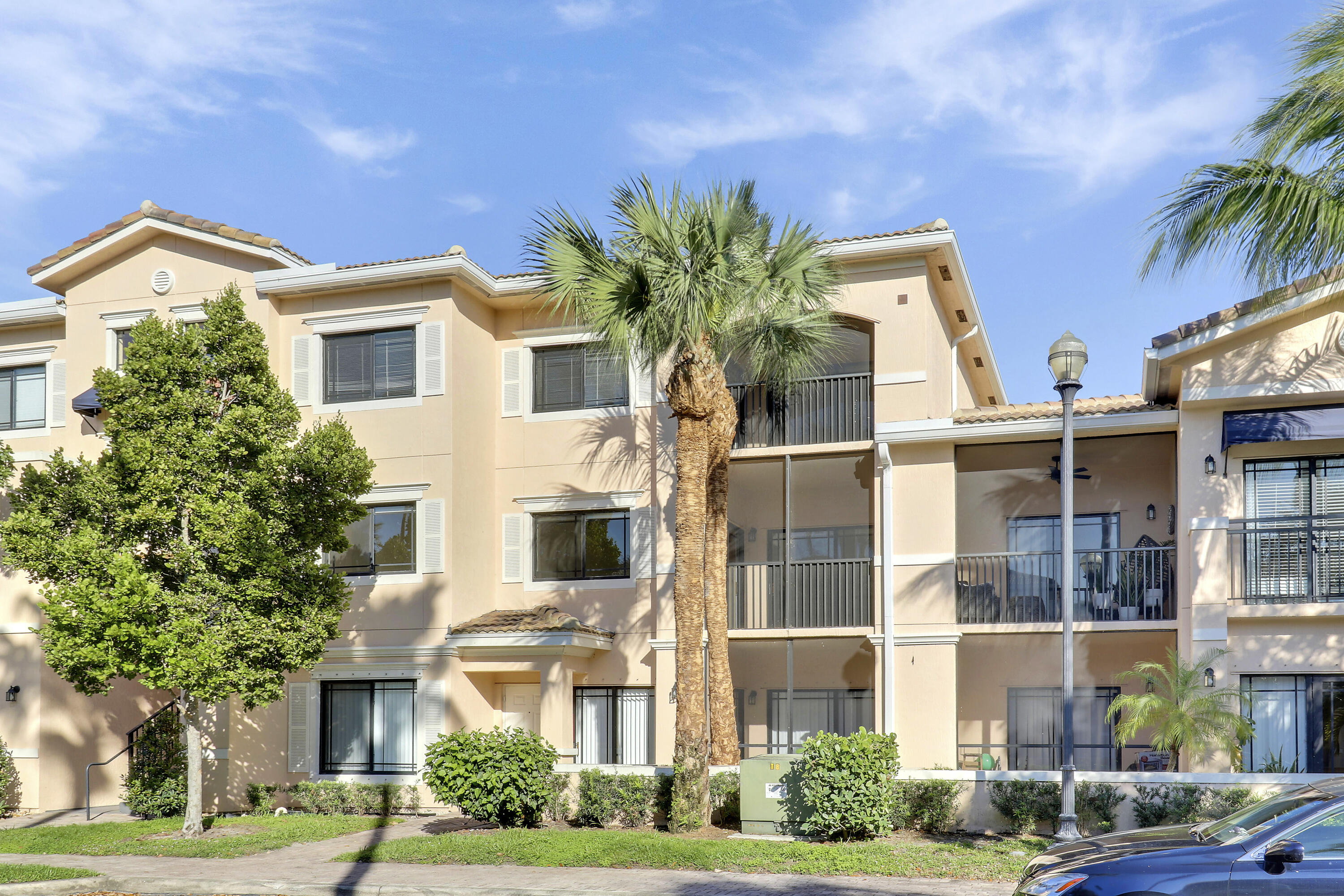 2808 Amalei Drive 203