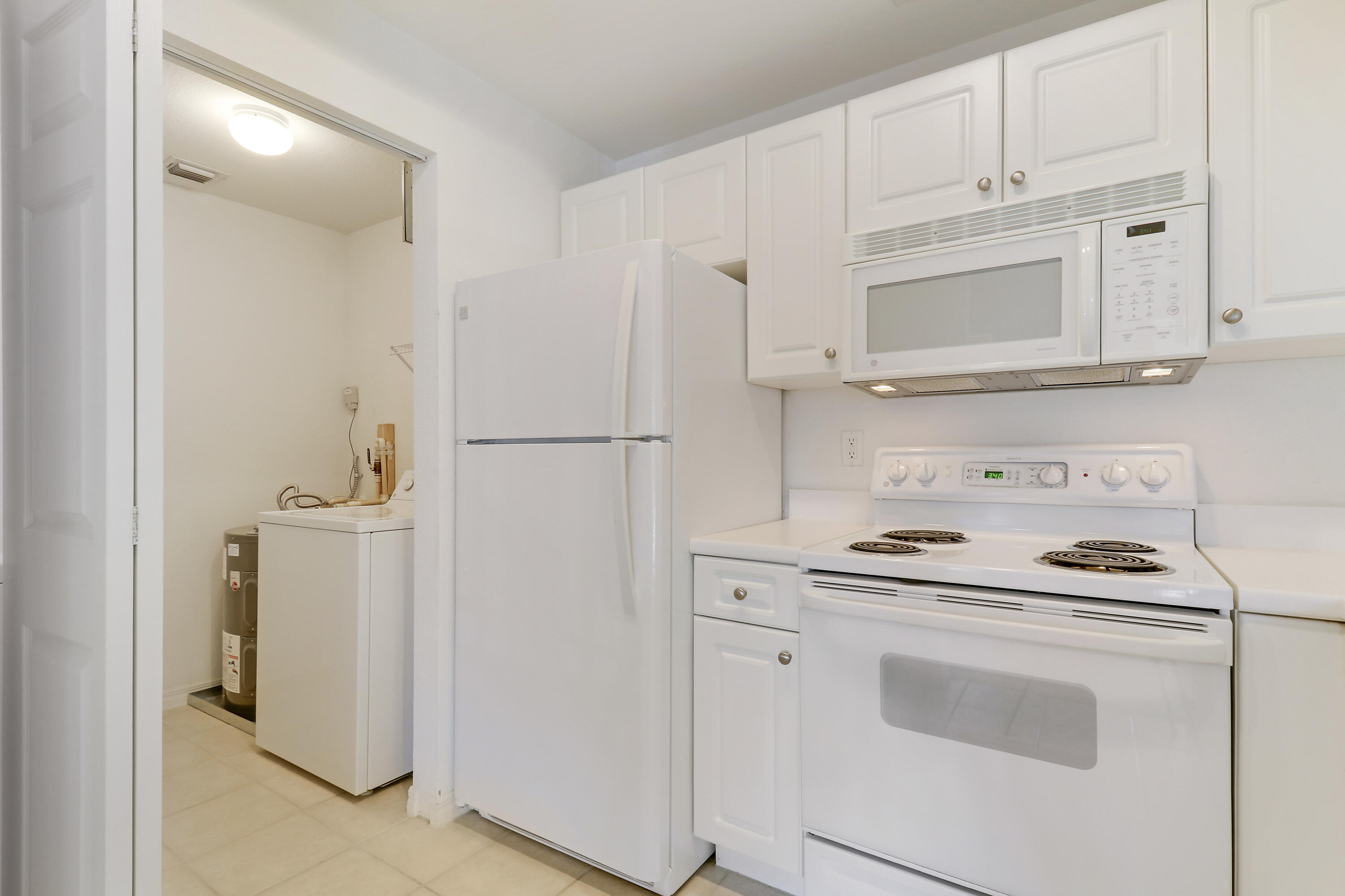 2808 Amalei Drive 203