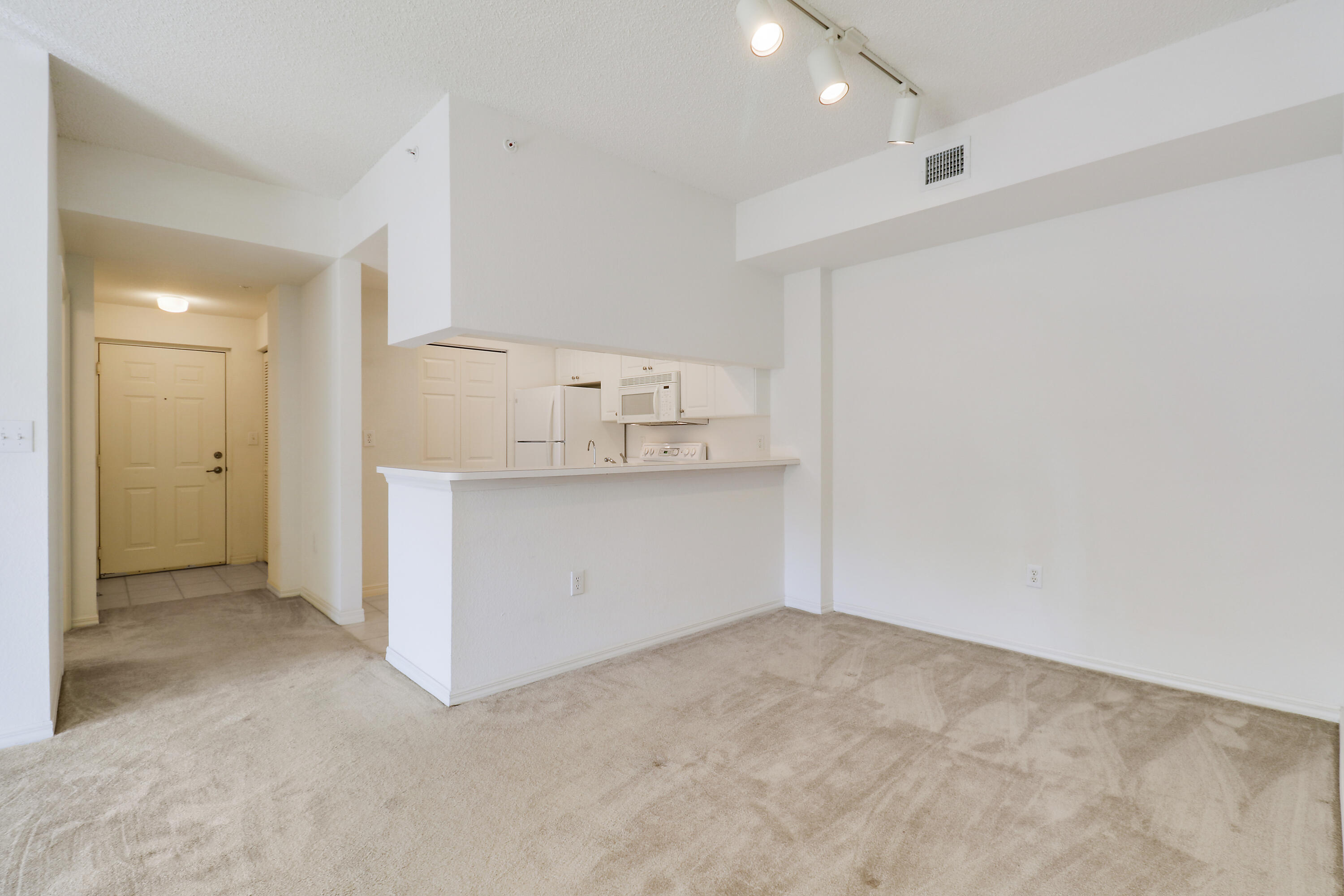 2808 Amalei Drive 203