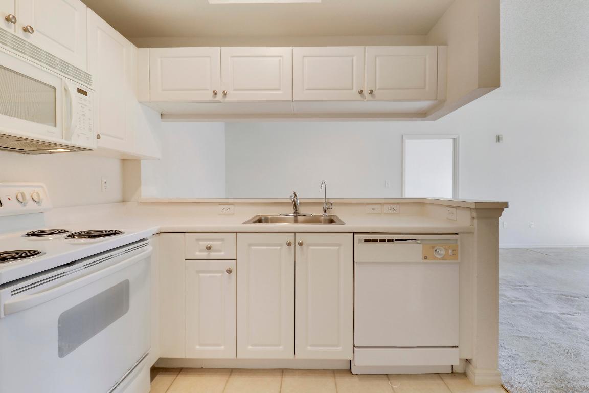 2808 Amalei Drive 203