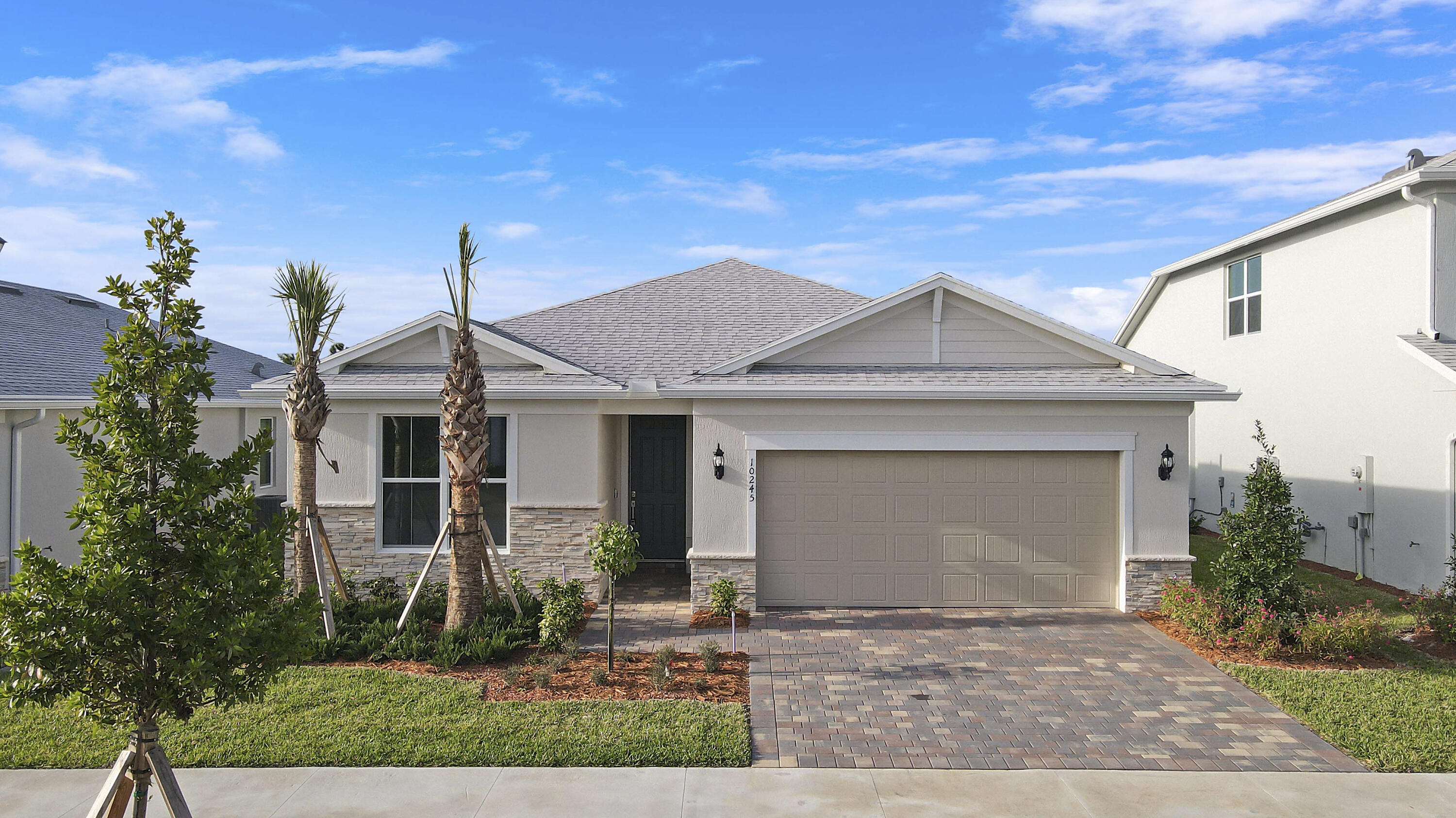 10245 SW Captiva Drive