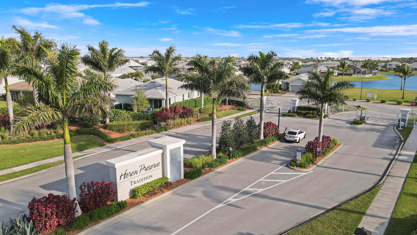 10245 SW Captiva Drive