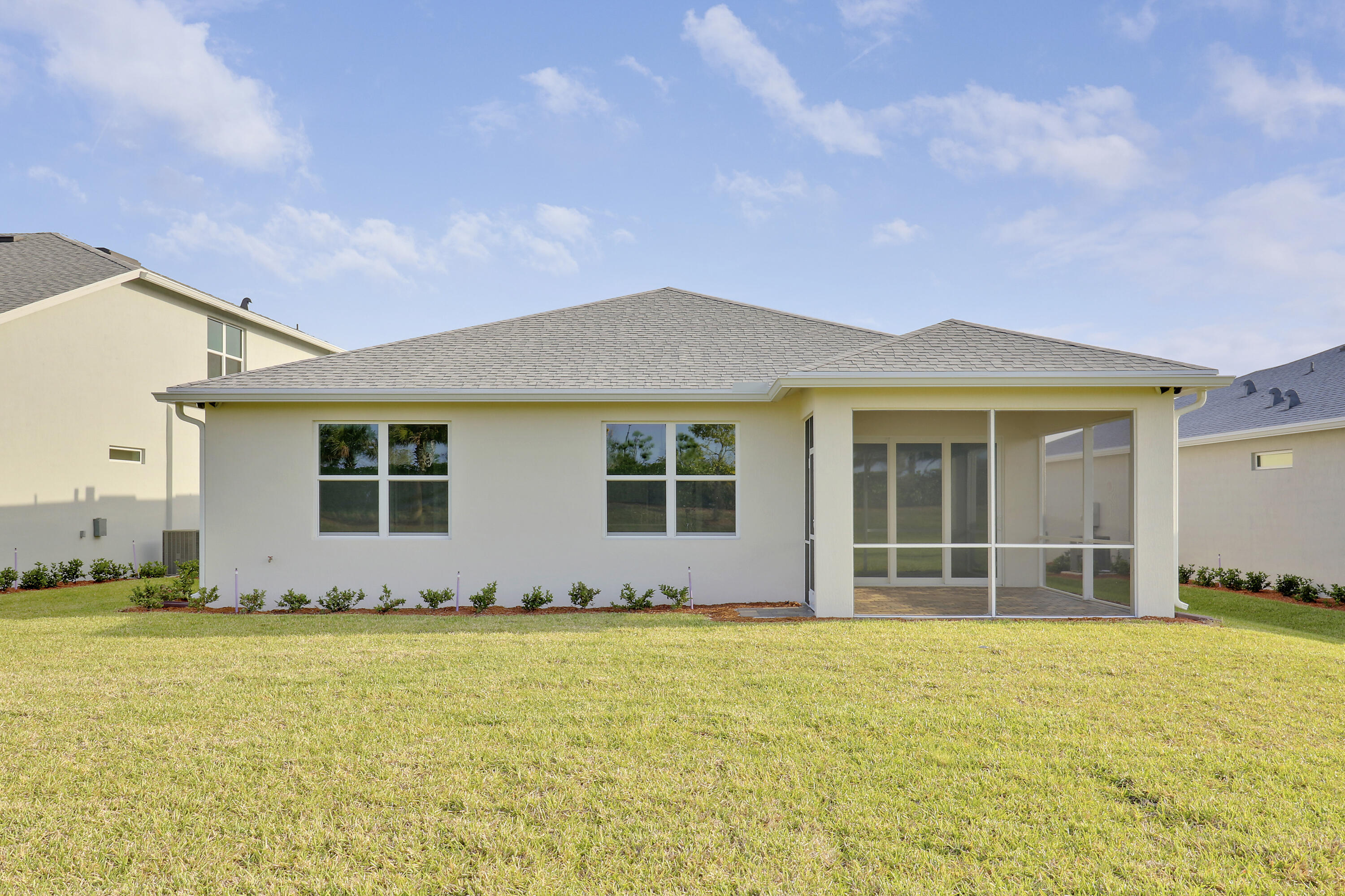 10245 SW Captiva Drive