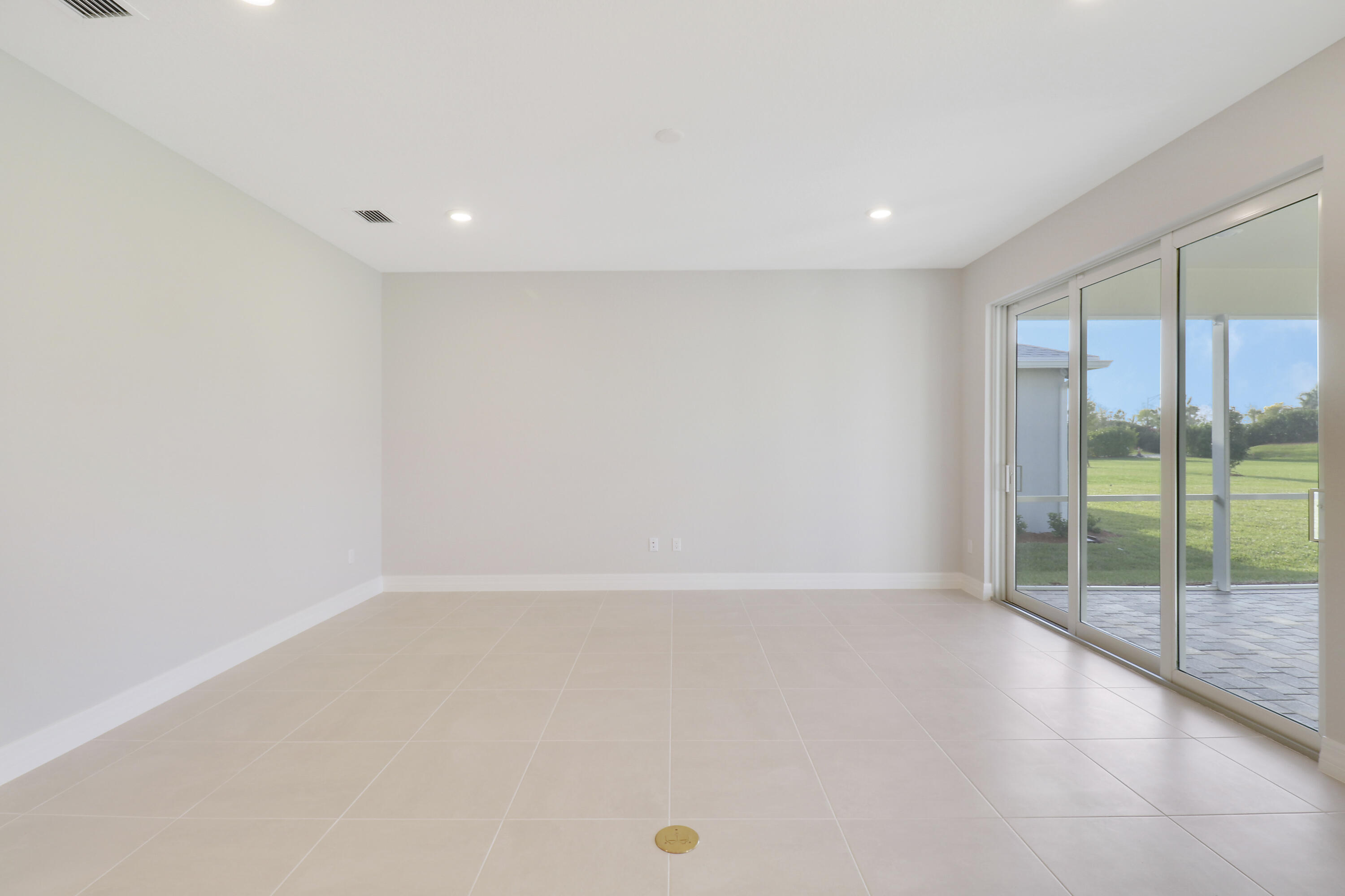 10245 SW Captiva Drive