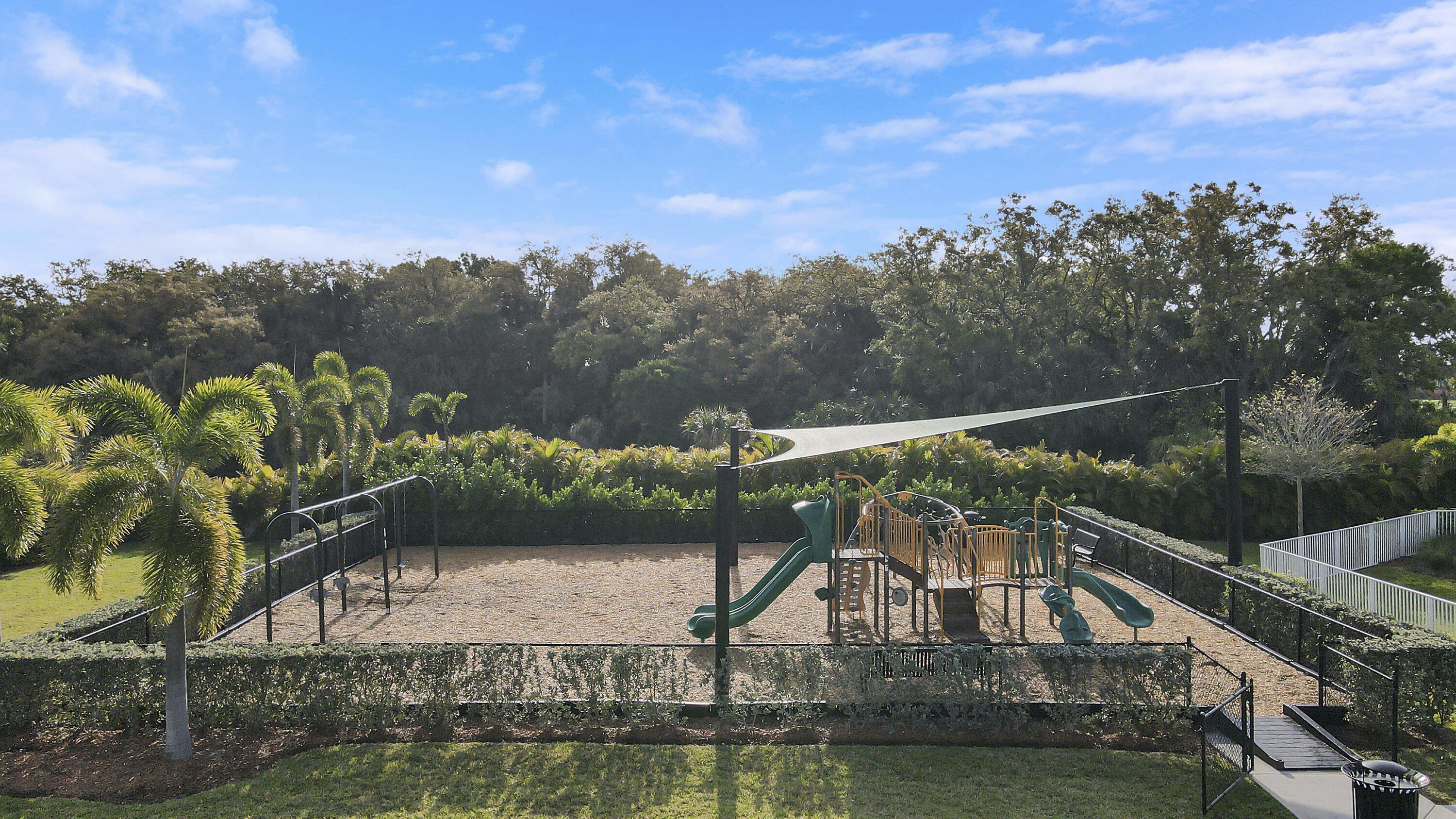 10245 SW Captiva Drive