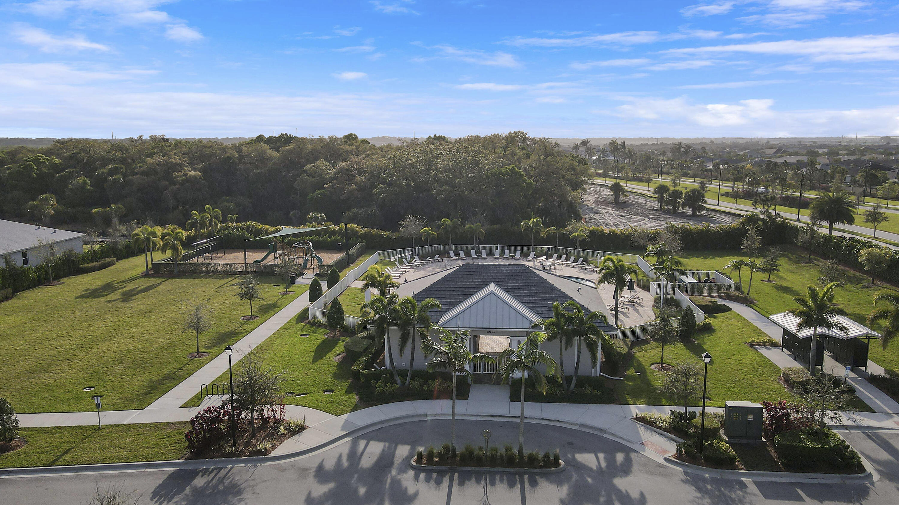 10245 SW Captiva Drive