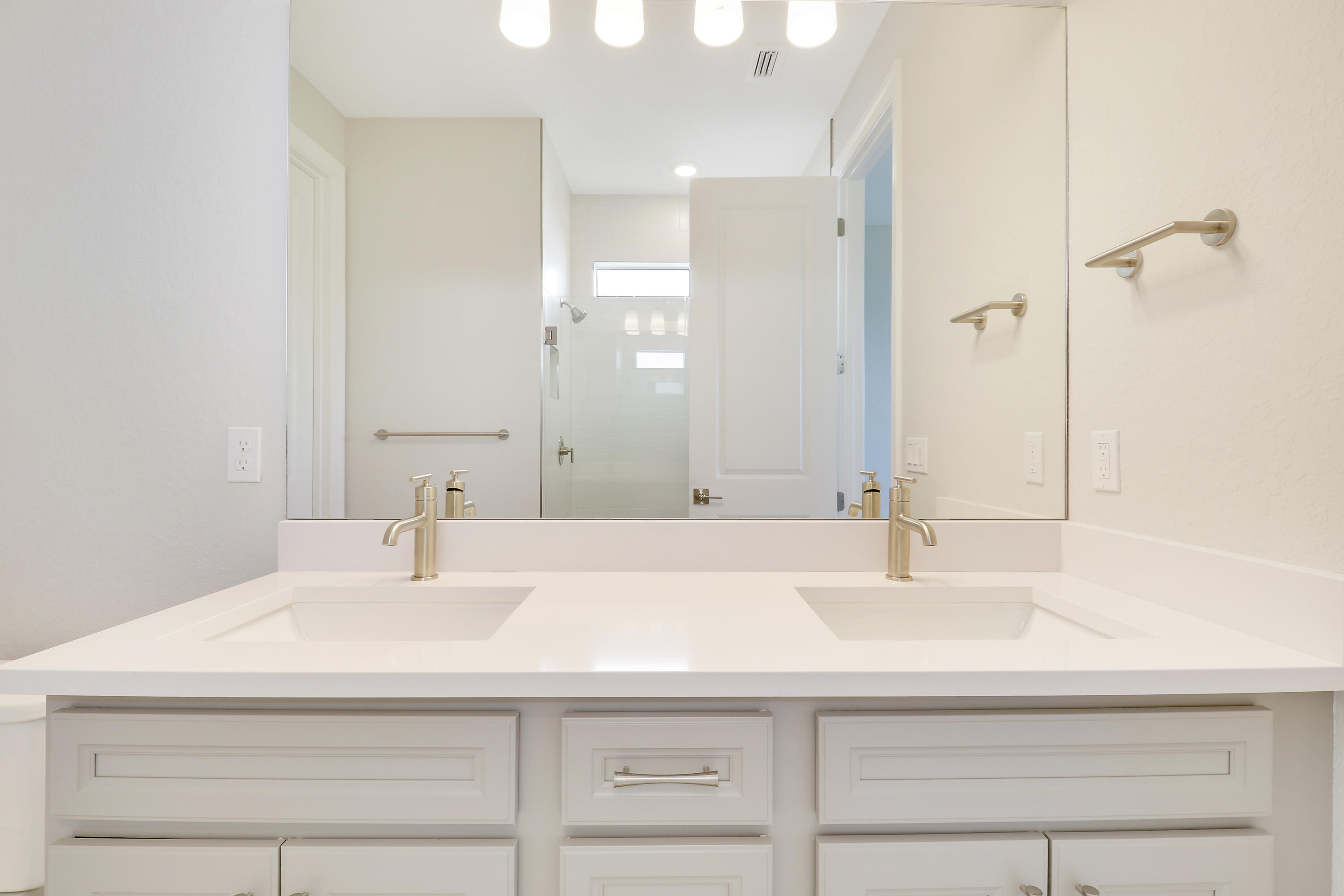 10245 SW Captiva Drive