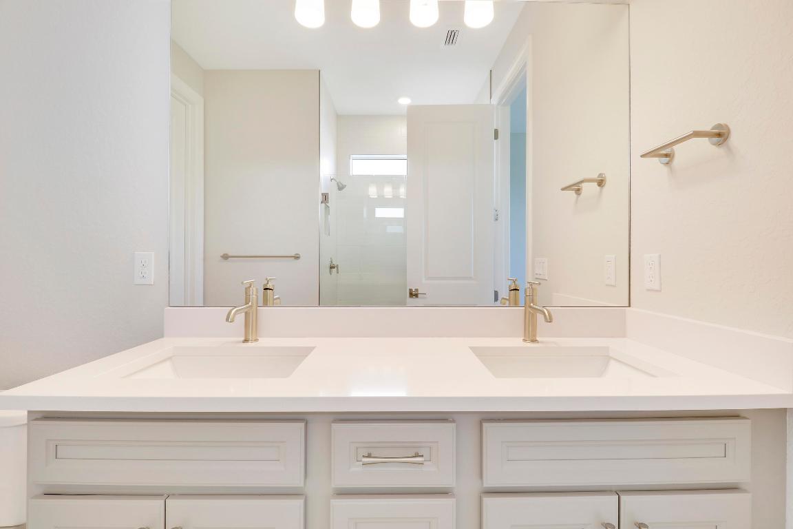 10245 SW Captiva Drive