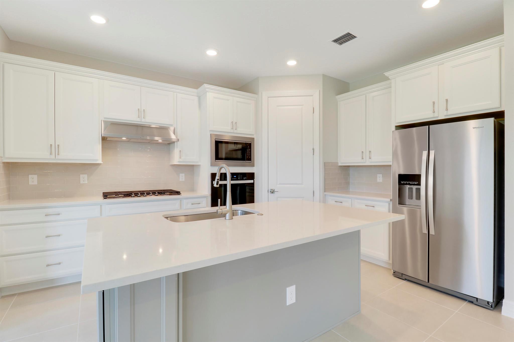 10245 SW Captiva Drive