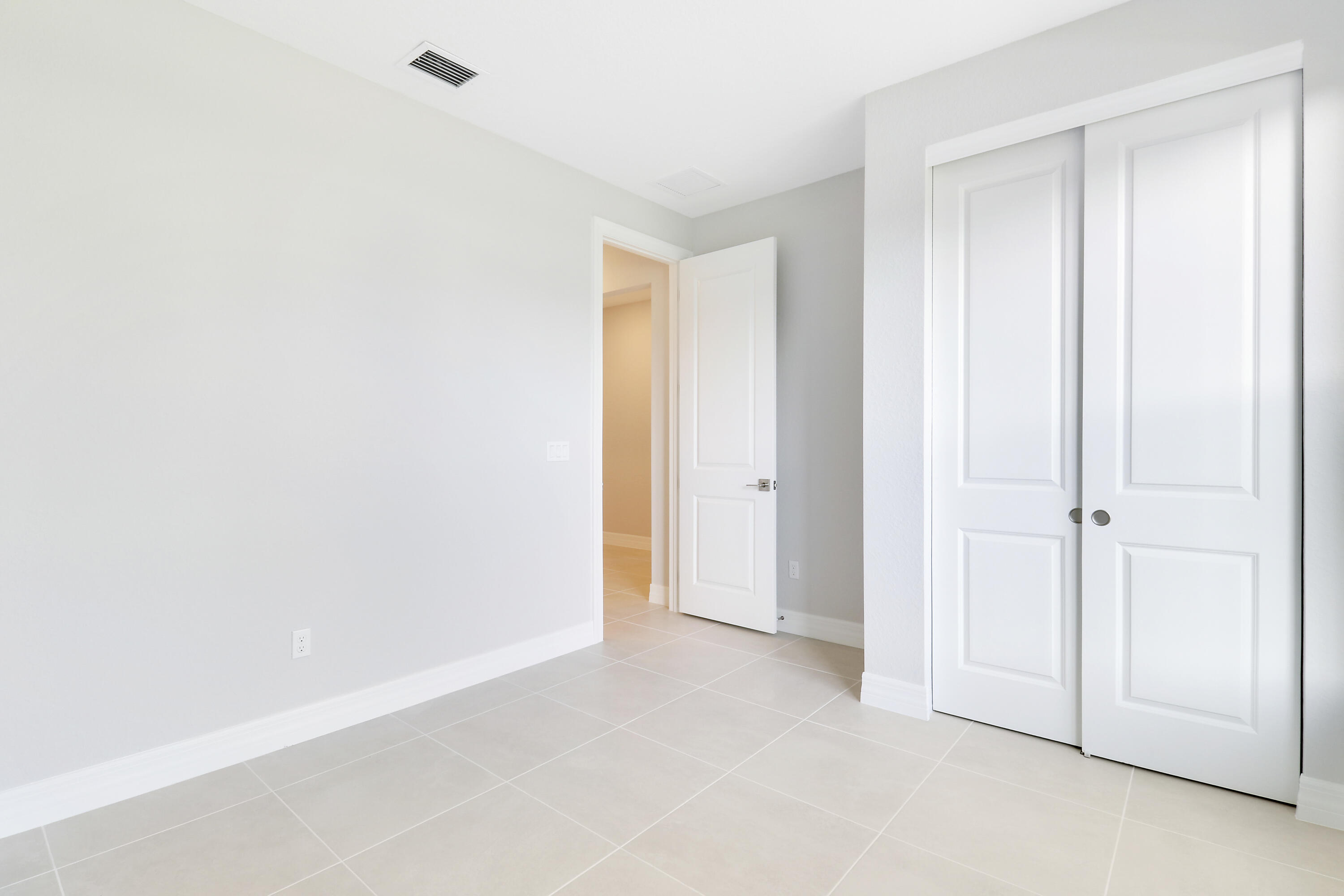 10245 SW Captiva Drive