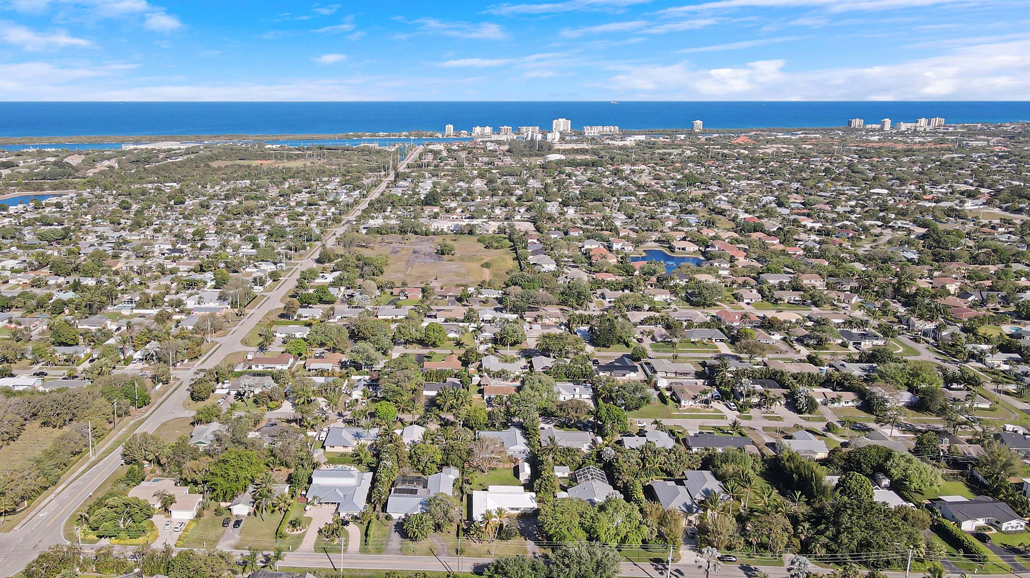 19910 N Riverside Drive