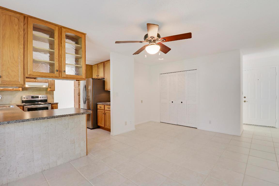 19910 N Riverside Drive