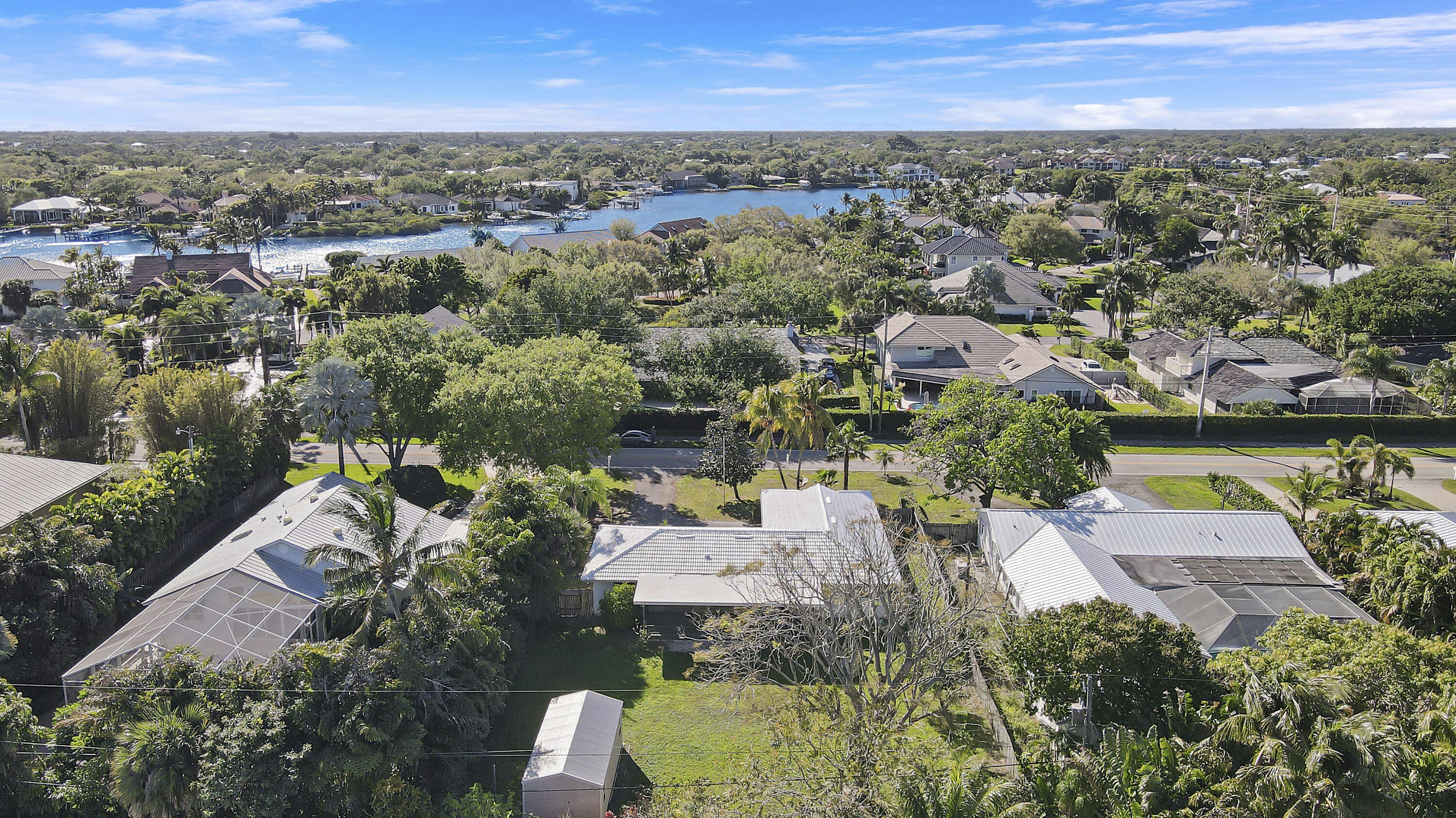 19910 N Riverside Drive