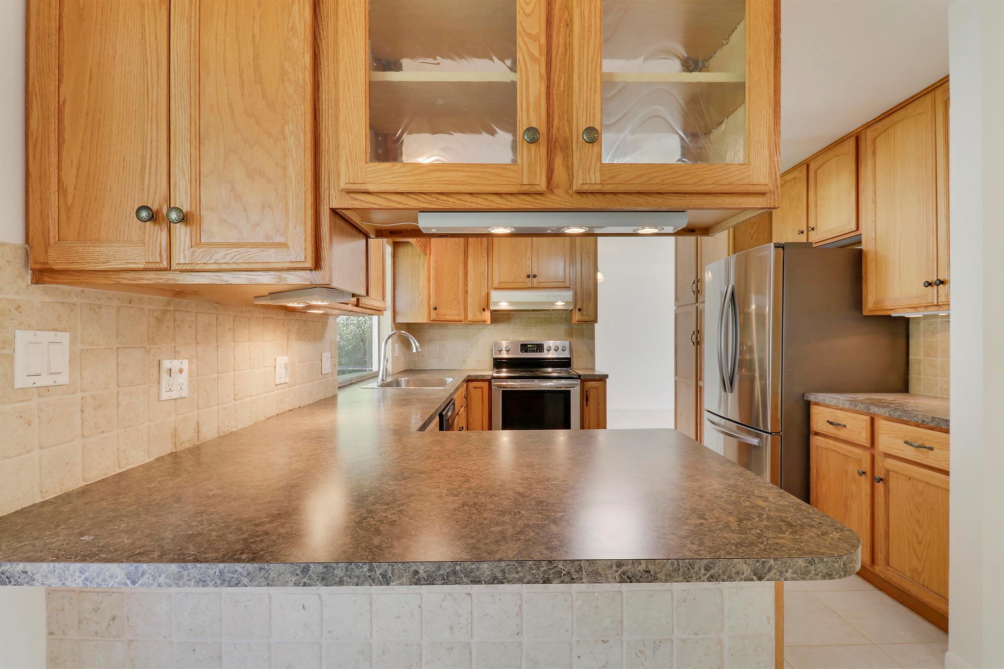 19910 N Riverside Drive