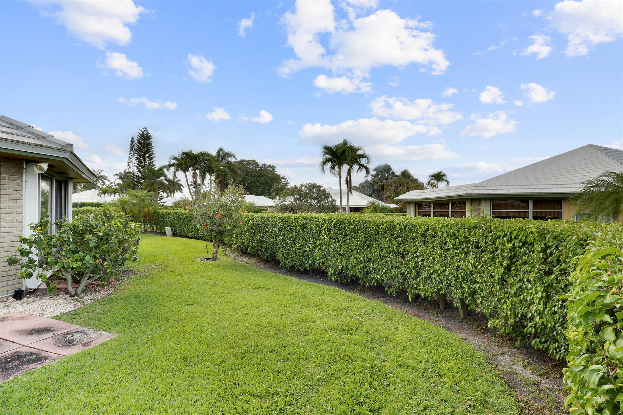 343 Yorktowne Circle