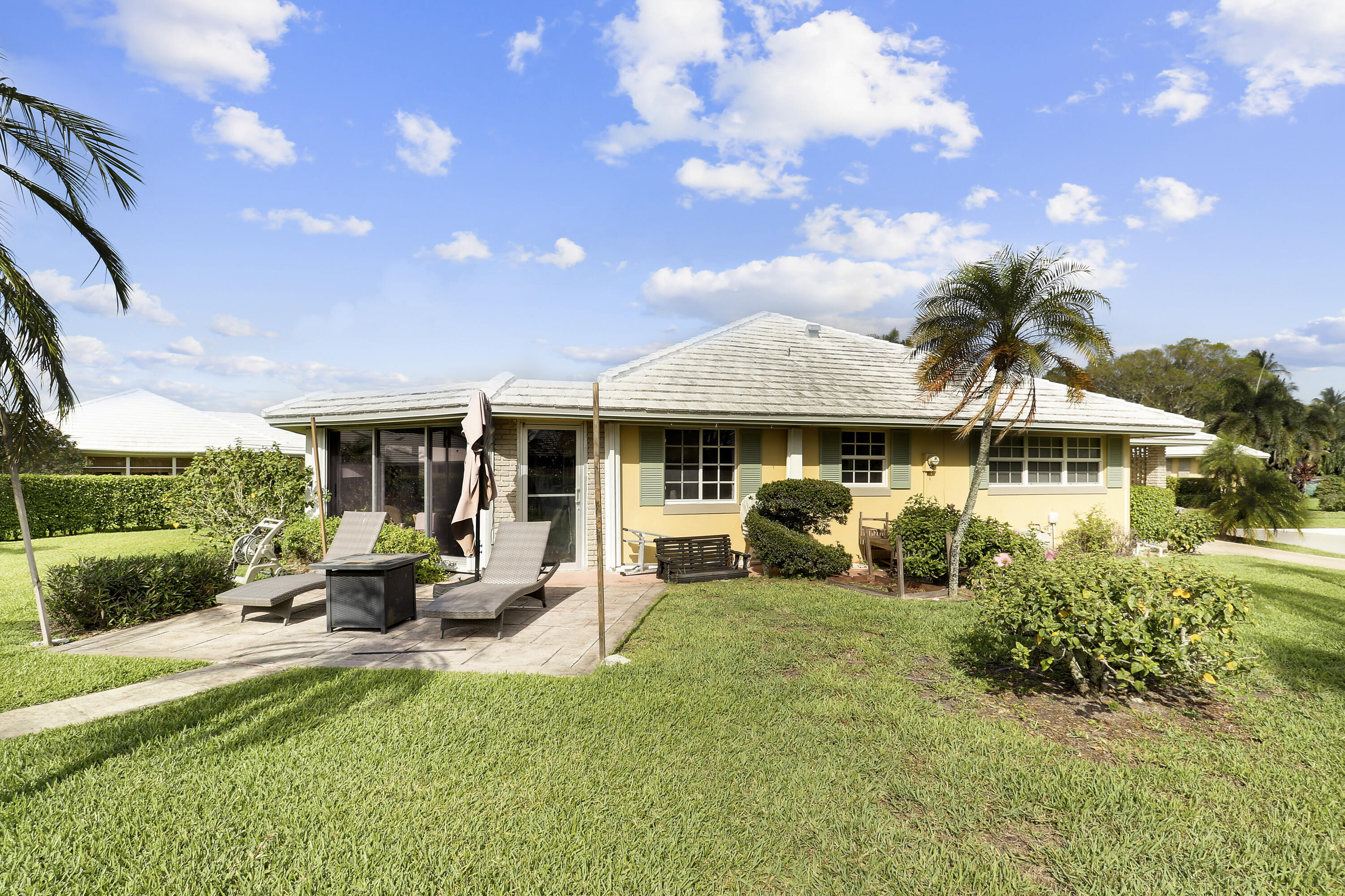 343 Yorktowne Circle