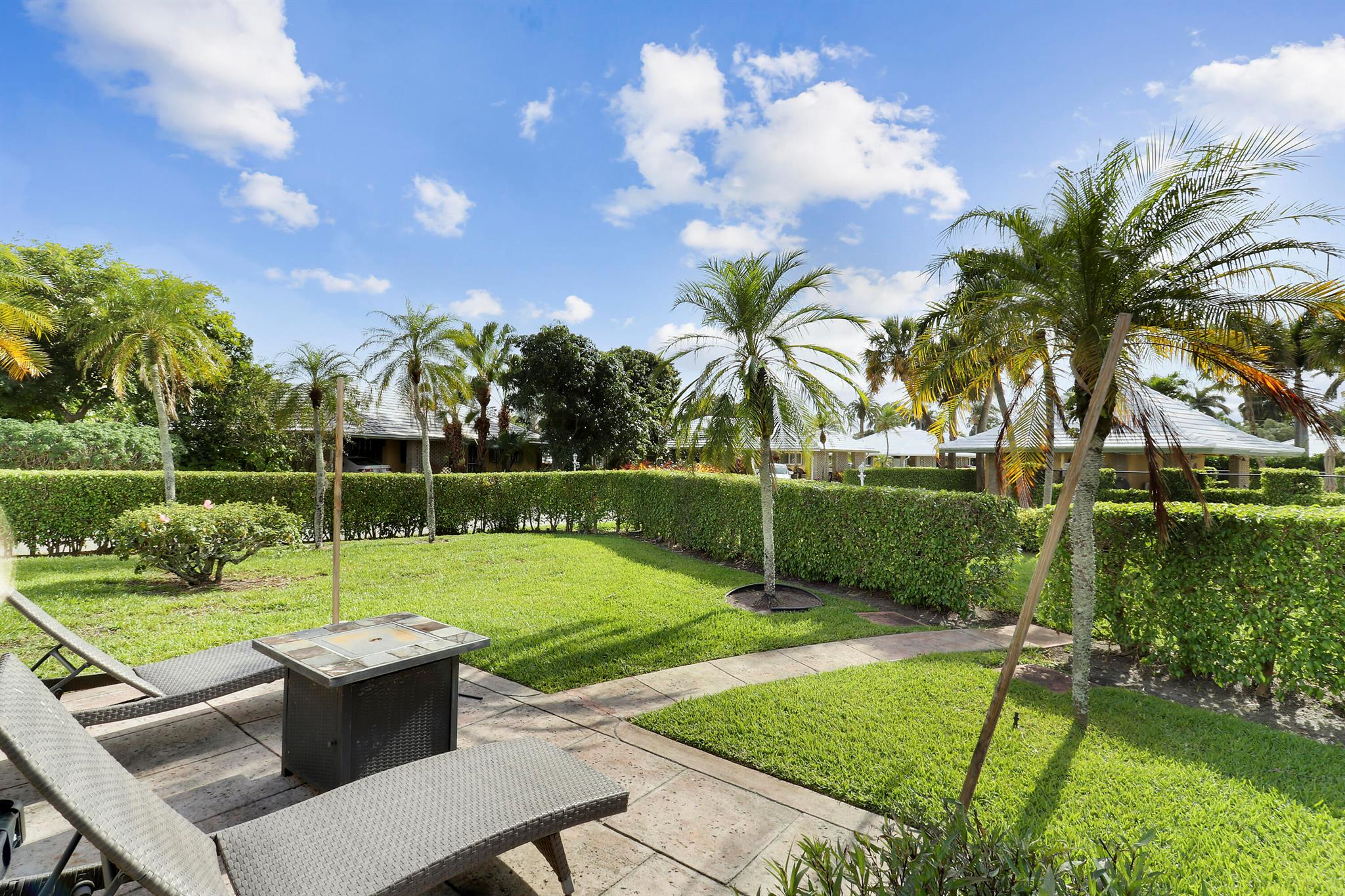 343 Yorktowne Circle