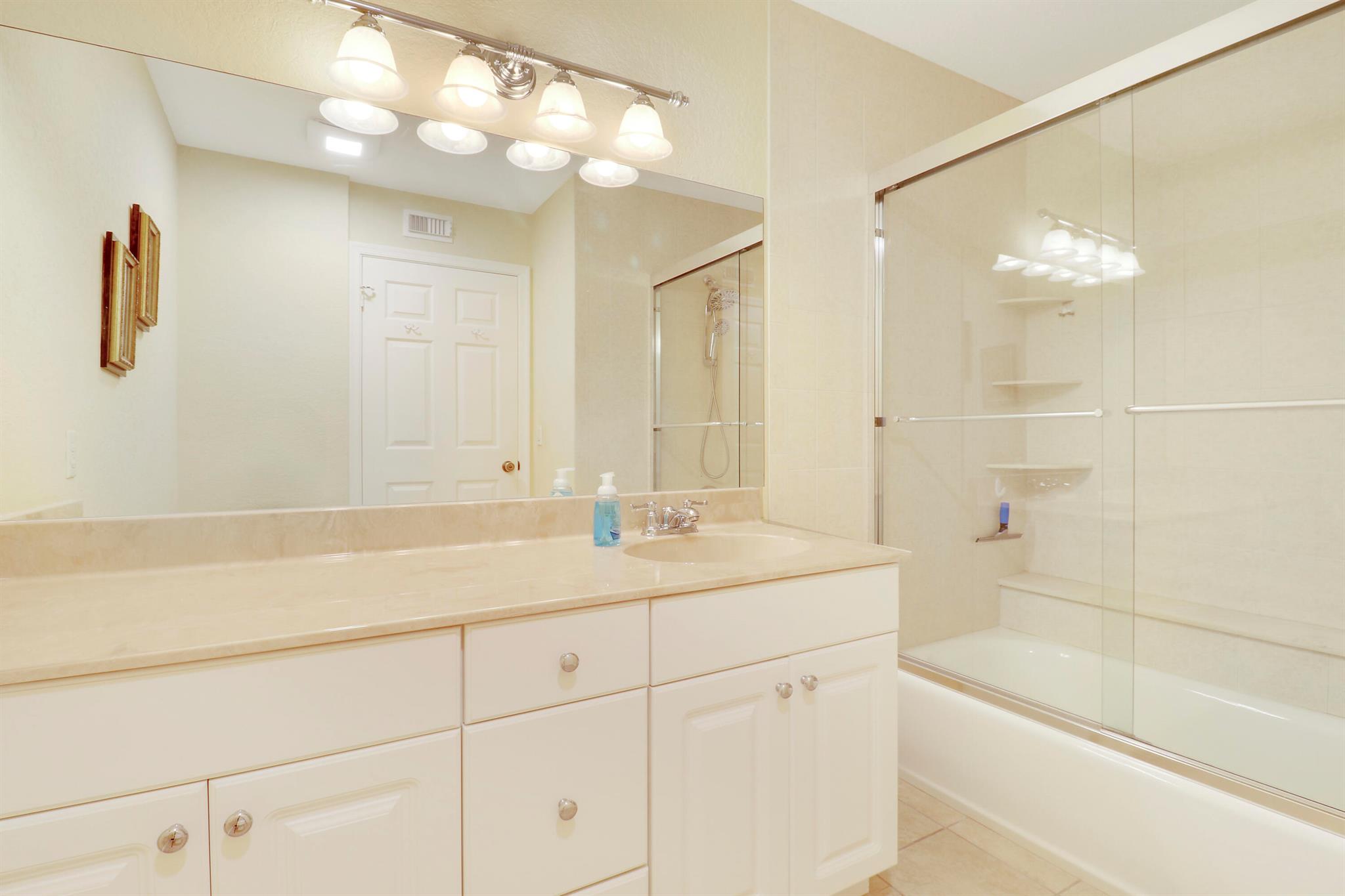 4161 S Us Highway 1 C2