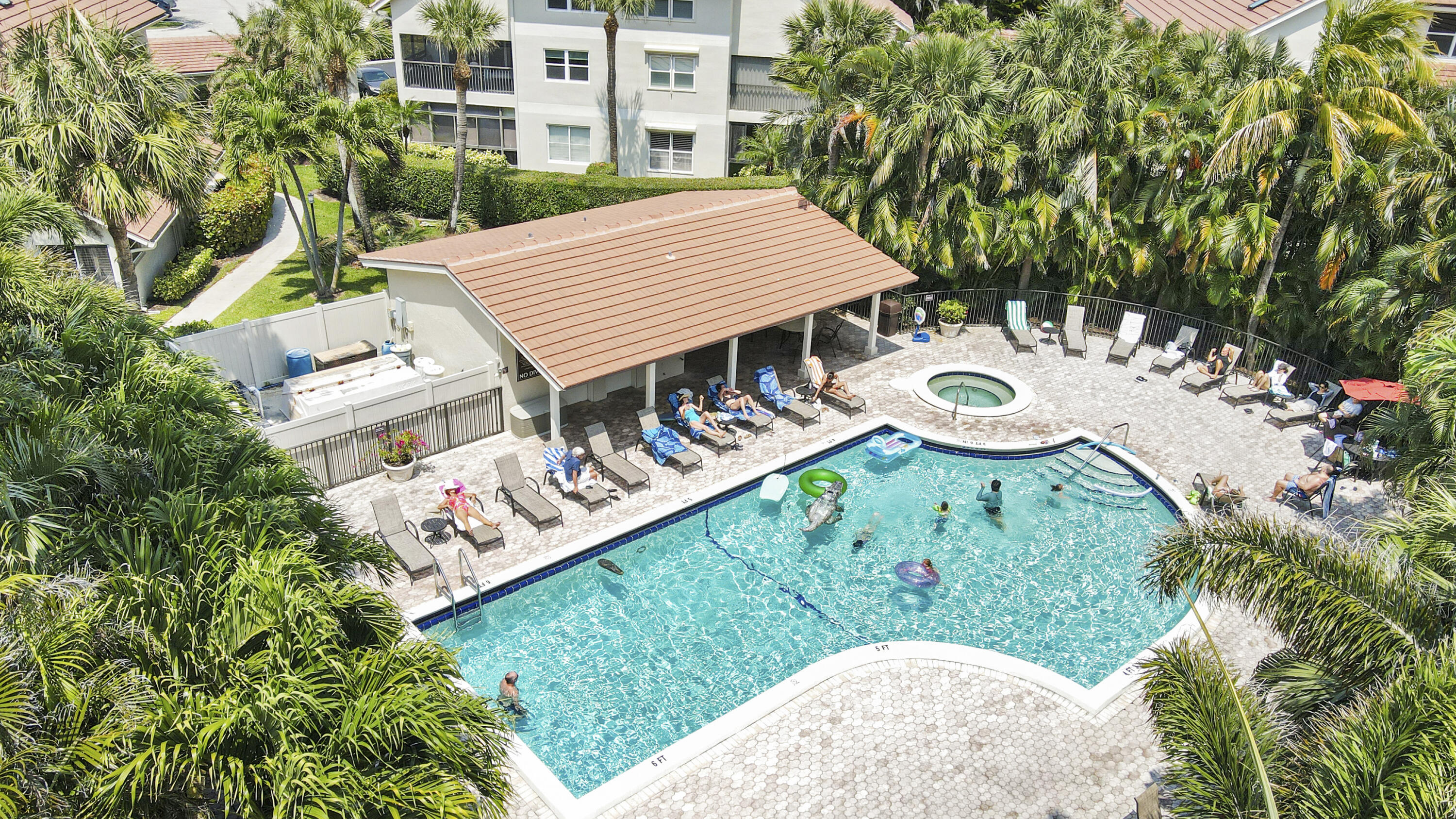 4161 S Us Highway 1 C2