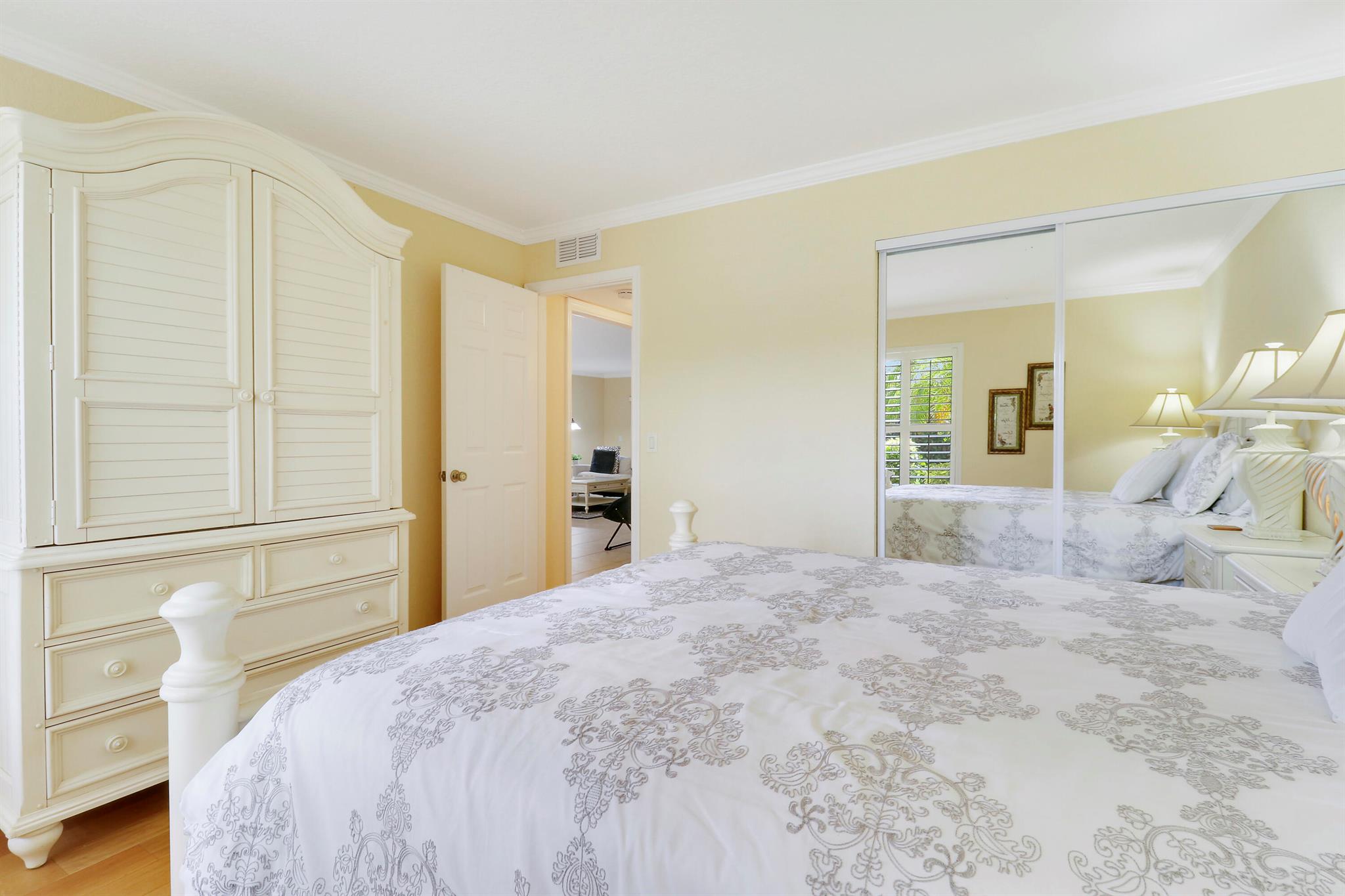 4161 S Us Highway 1 C2