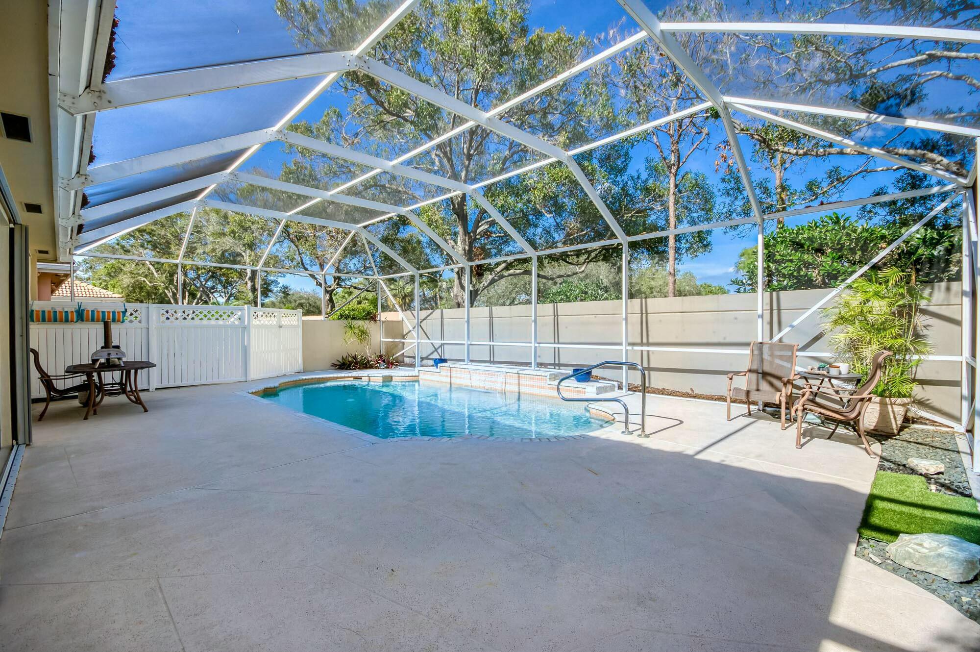294 S Hampton Drive