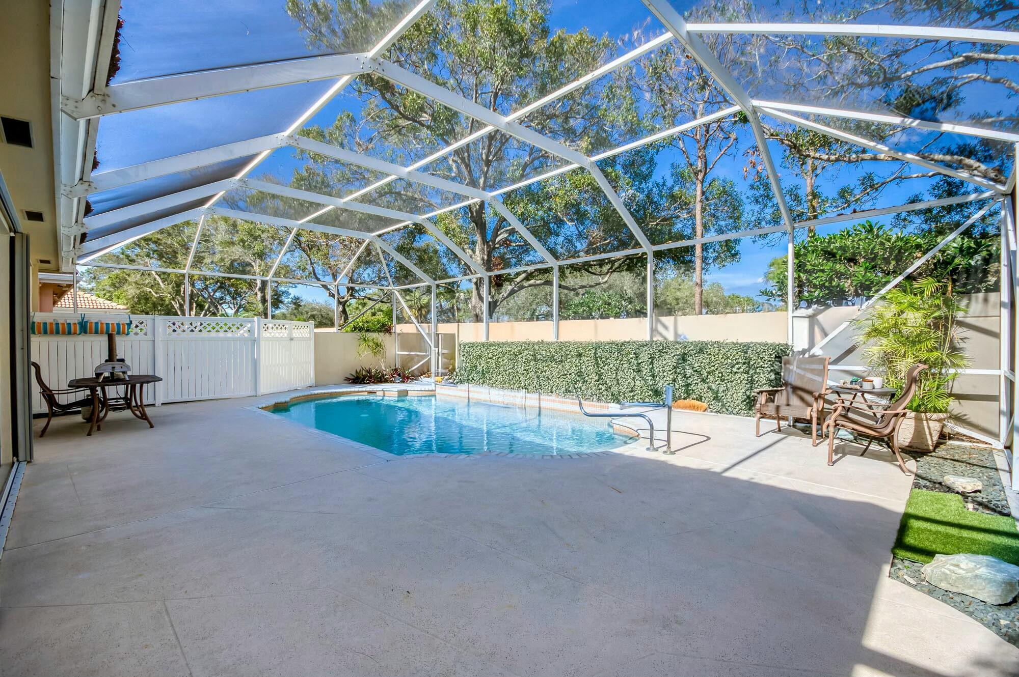 294 S Hampton Drive