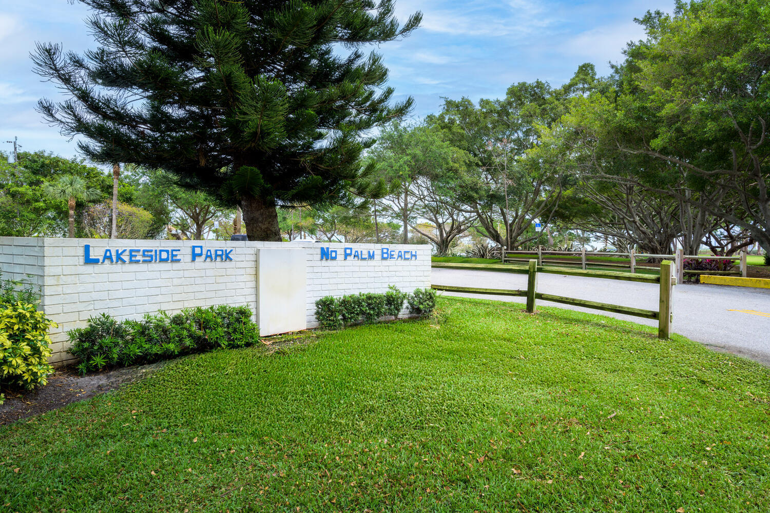 905 Evergreen Drive