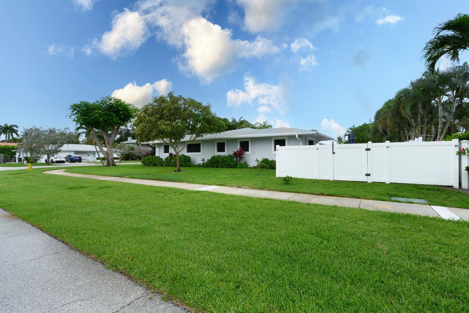 905 Evergreen Drive