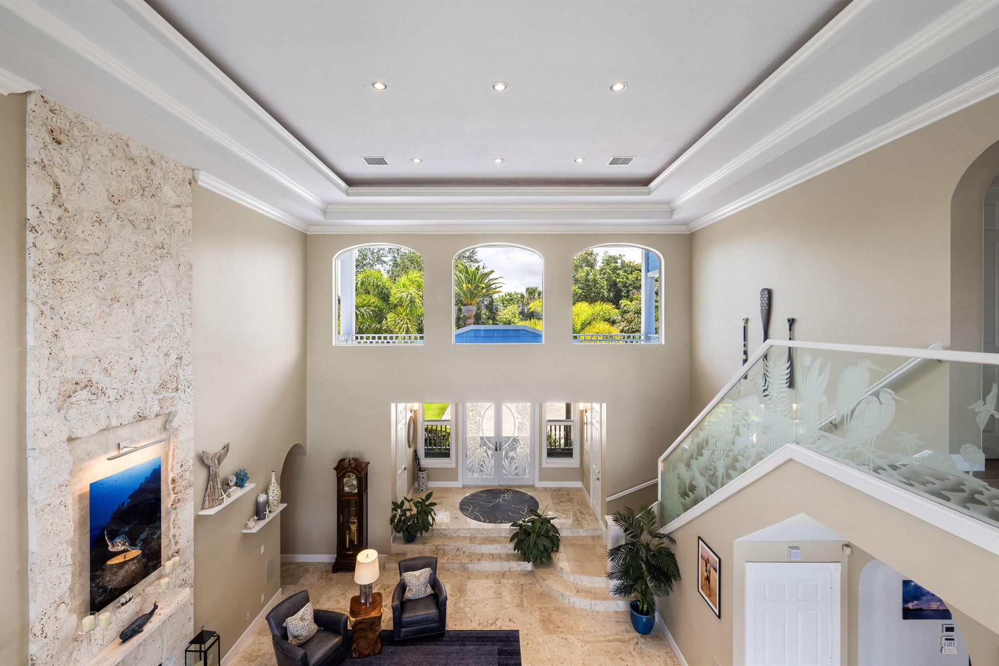 2051 SE Riverside Drive