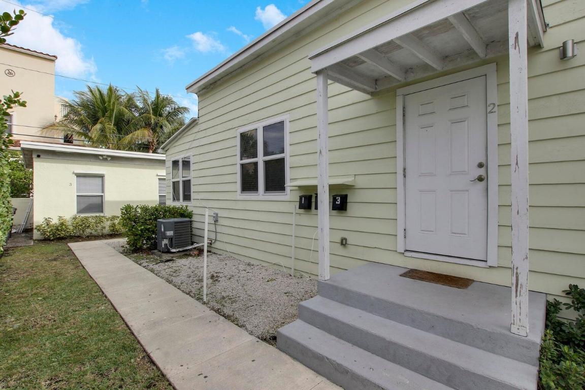 335 Kenilworth Boulevard 1-3