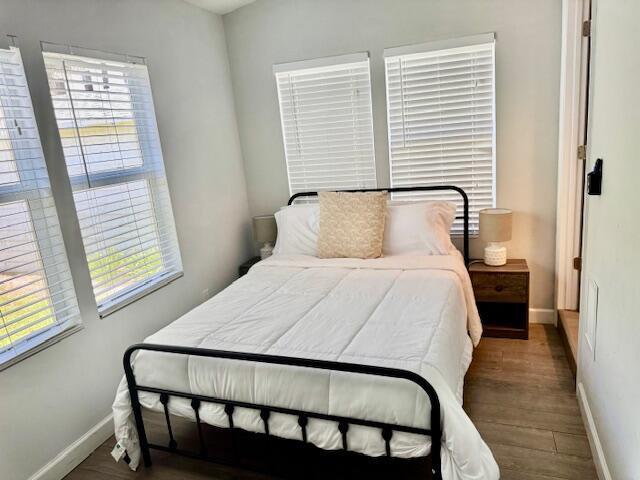 335 Kenilworth Boulevard 1-3