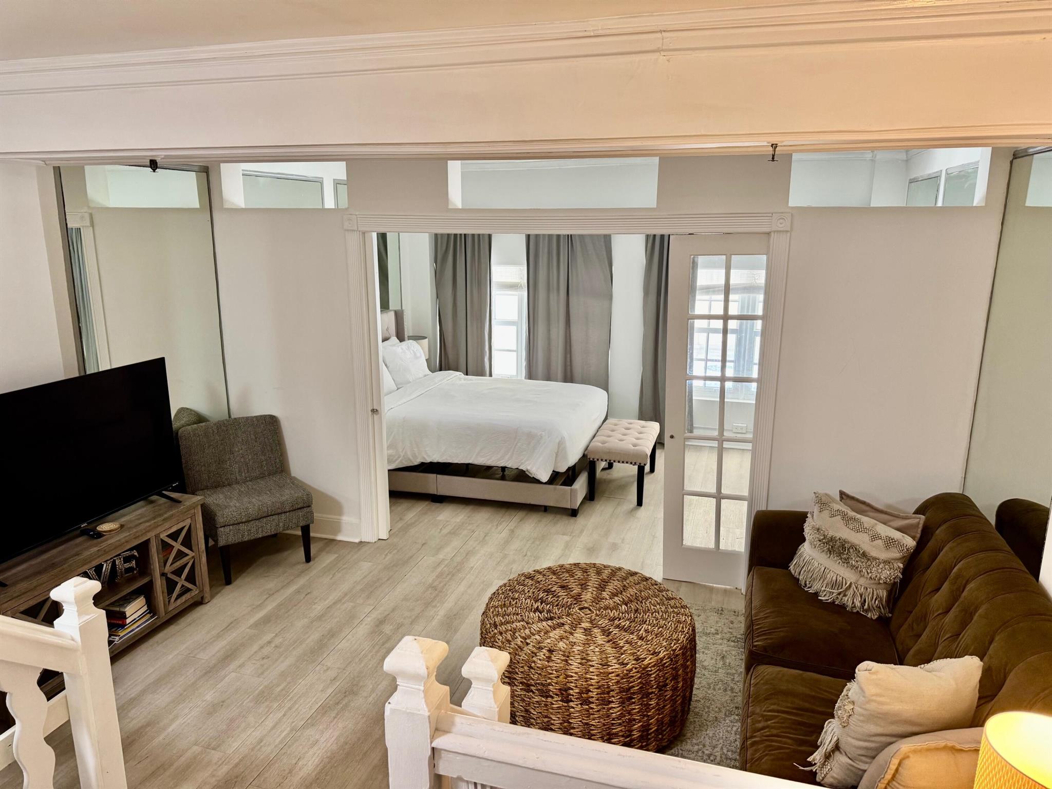 235 Sunrise Avenue Mze 1104